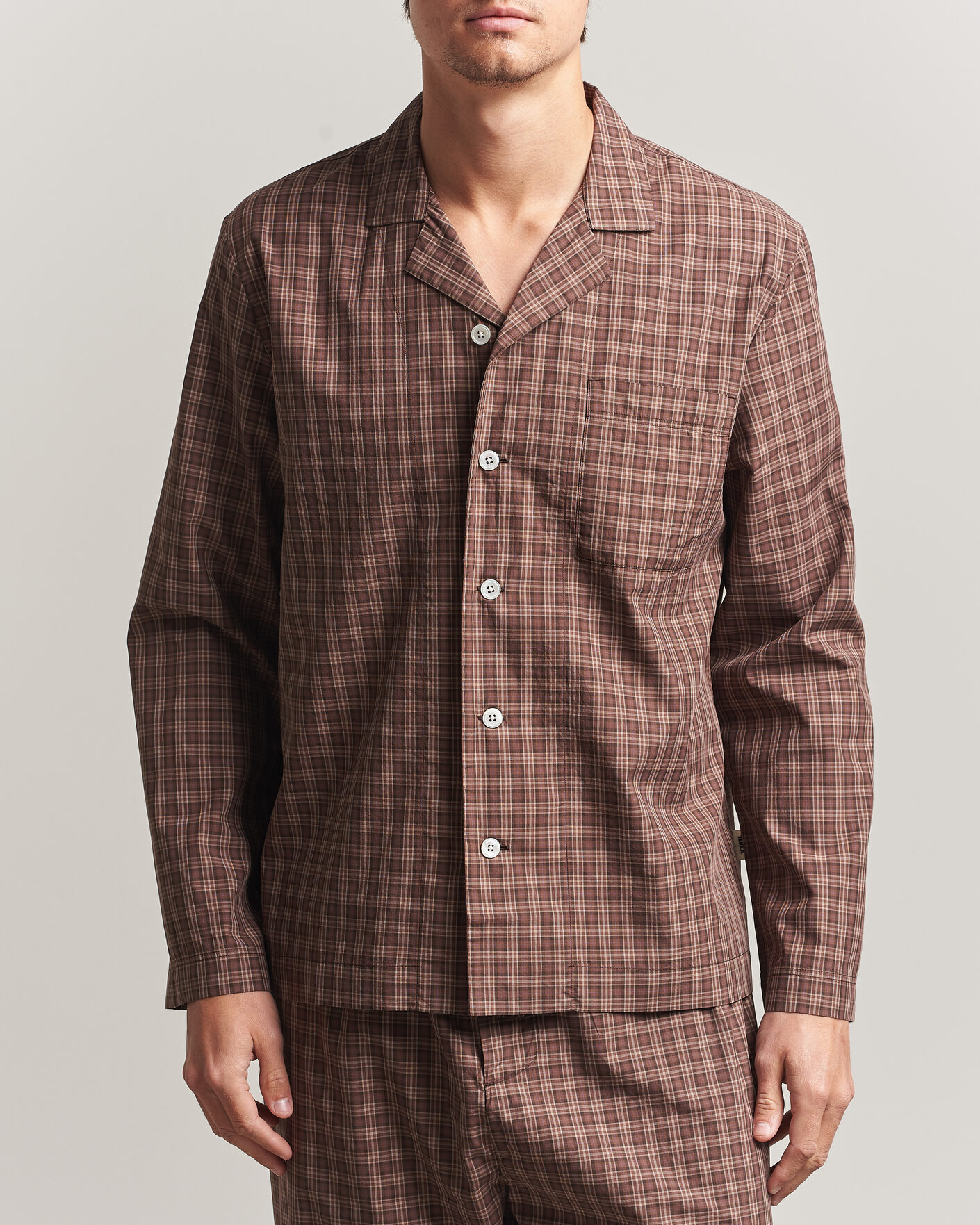 Mies | Yöpuvut ja kylpytakit | Tekla | Fine Twill Pyjama Shirt Serra Checks