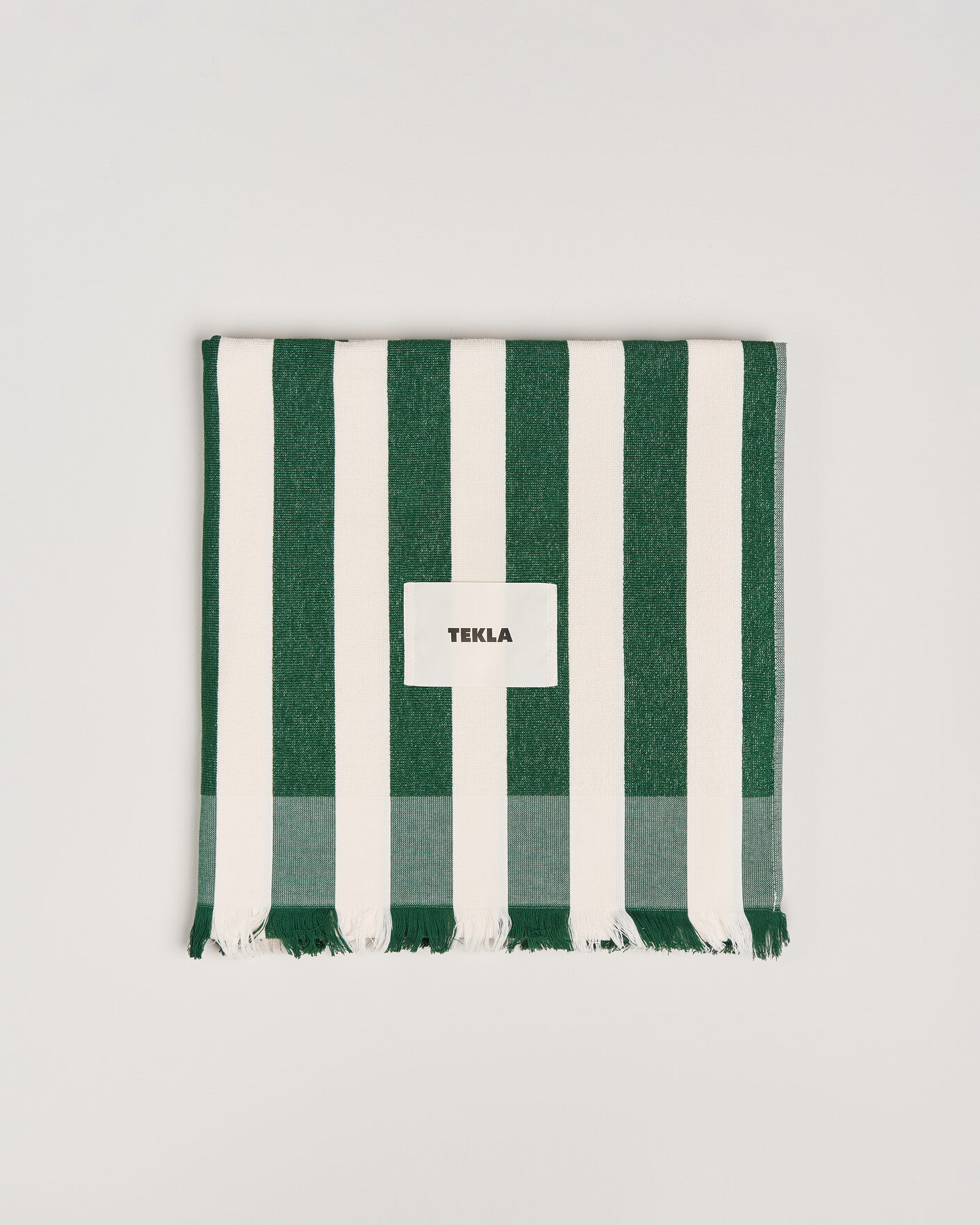 Mies | Tekstiilit | Tekla | Organic Terry Beach Towel Green Deck Stripes