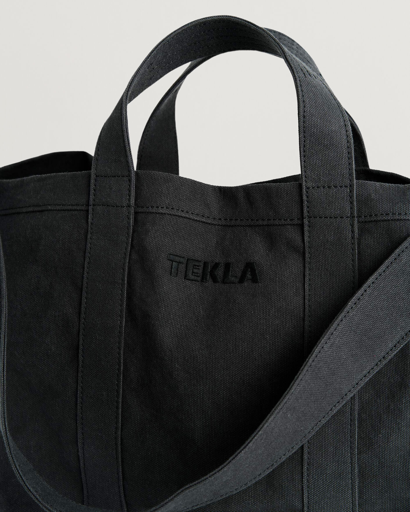 Mies | Laukut | Tekla | Beach Bag Black Sand