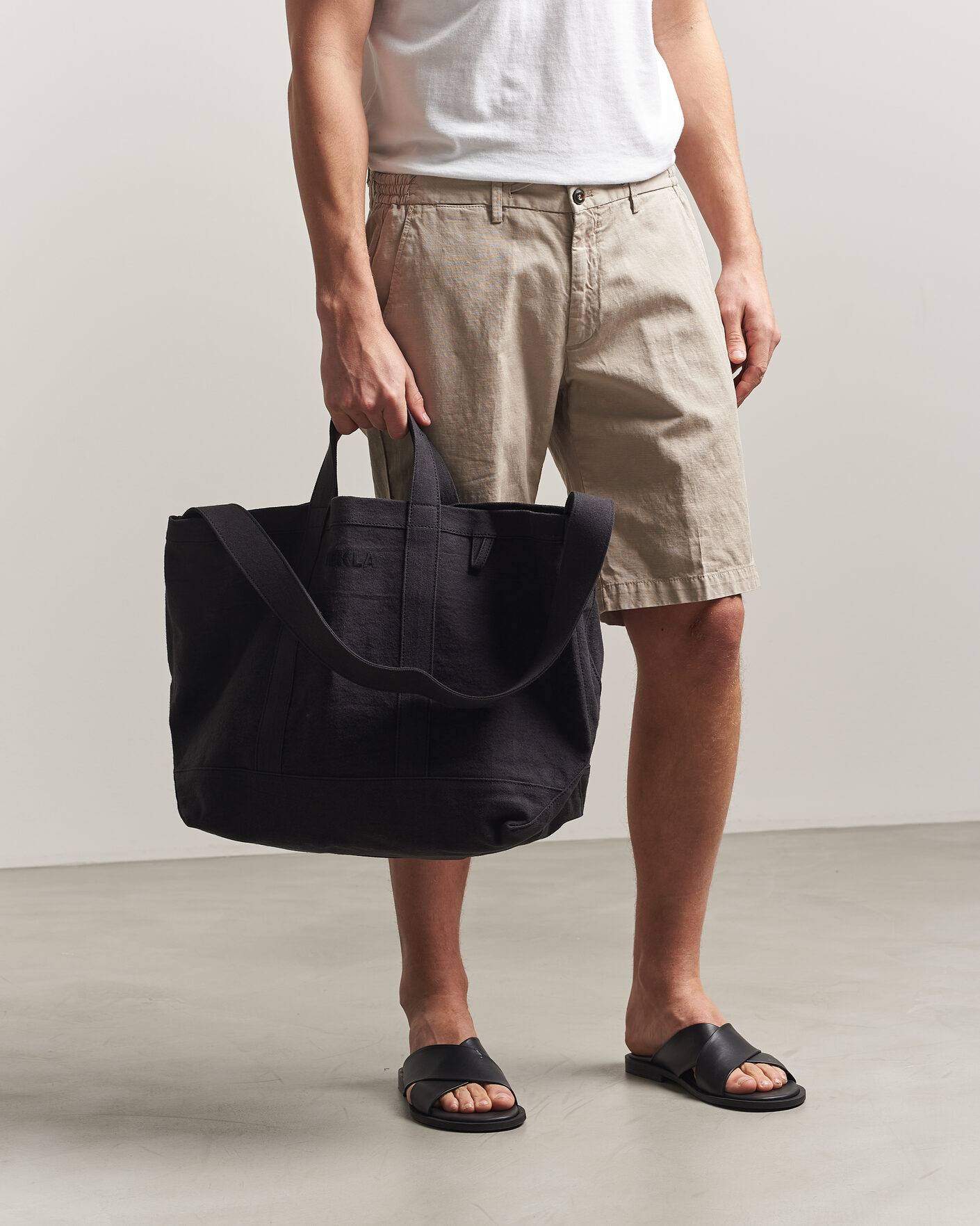 Mies | Laukut | Tekla | Beach Bag Black Sand