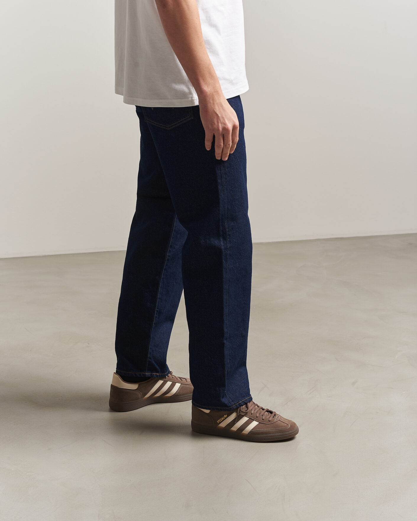 Mies | Tennarit | adidas Originals | Handball Spezial Sneaker Earth Brown/White