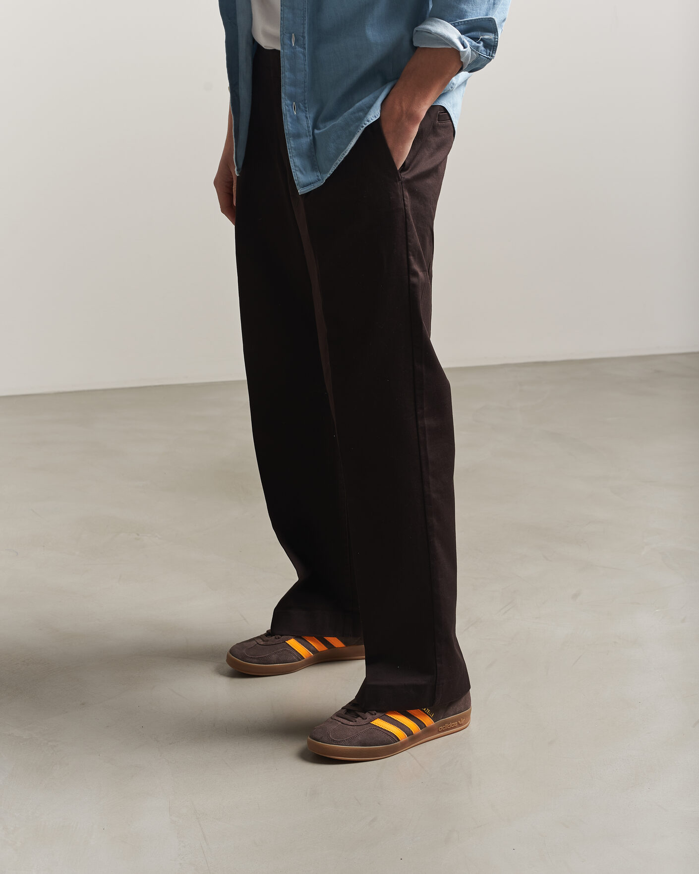 Mies | Tennarit | adidas Originals | Gazelle Indoor Sneaker Brown/Orange