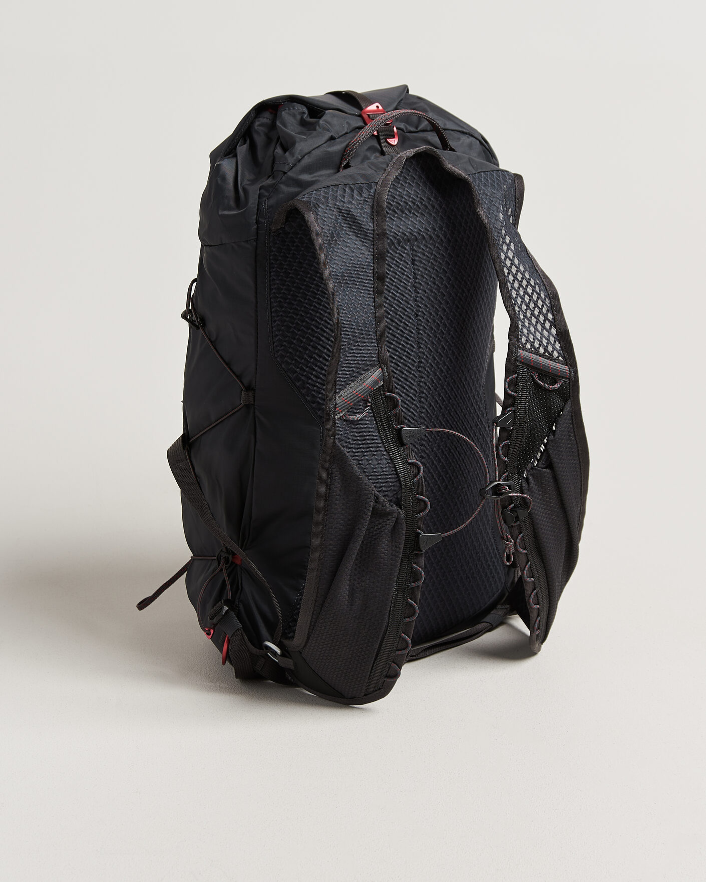 Mies | Laukut | Klättermusen | Skrymner Backpack 20L Raven