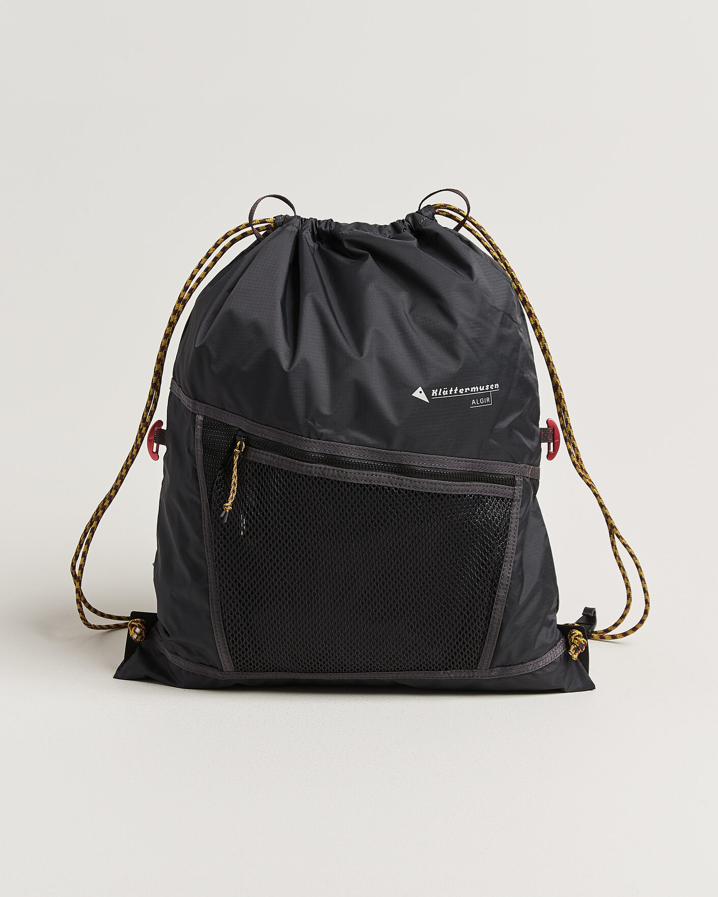 Mies | Laukut | Klättermusen | Algir Sack Pack Raven