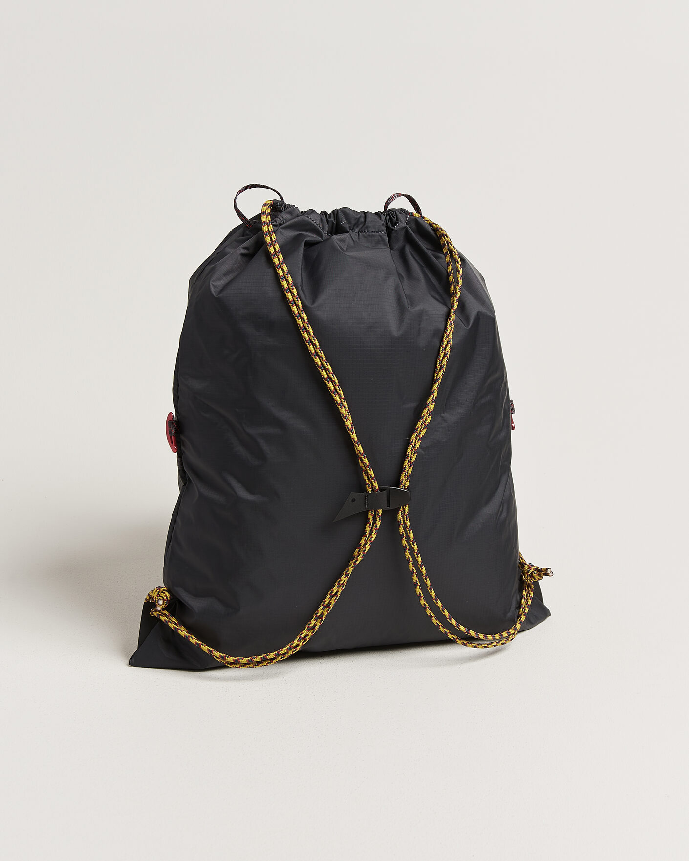 Mies | Laukut | Klättermusen | Algir Sack Pack Raven