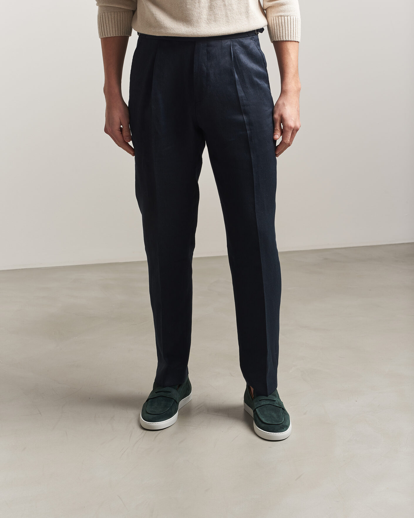 Mies | Loaferit | Fliteless | Suede Penny Sneaker Burgundy