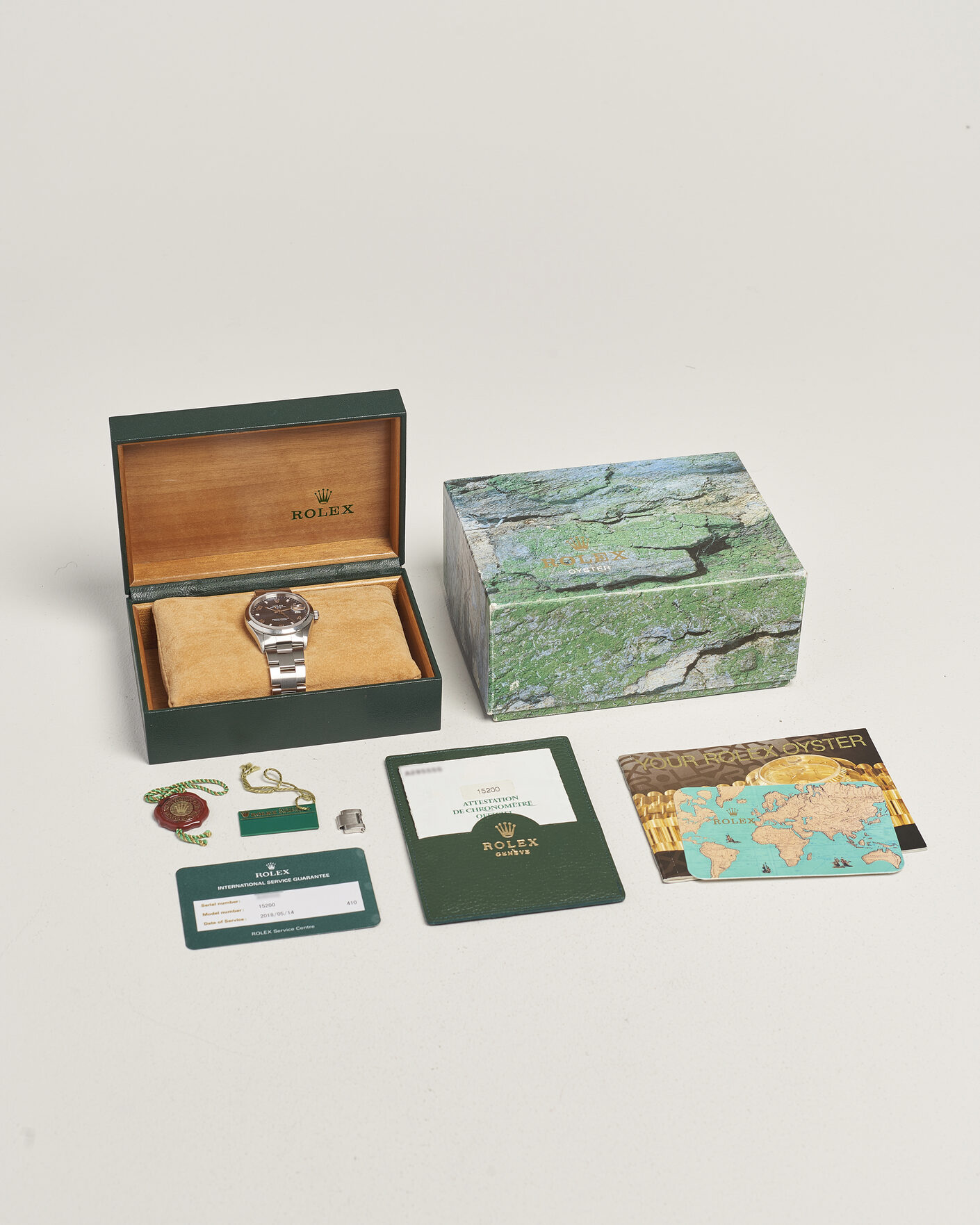 Mies | Pre-Owned & Vintage Watches | Rolex Pre-Owned | Oyster Perpetual Date 