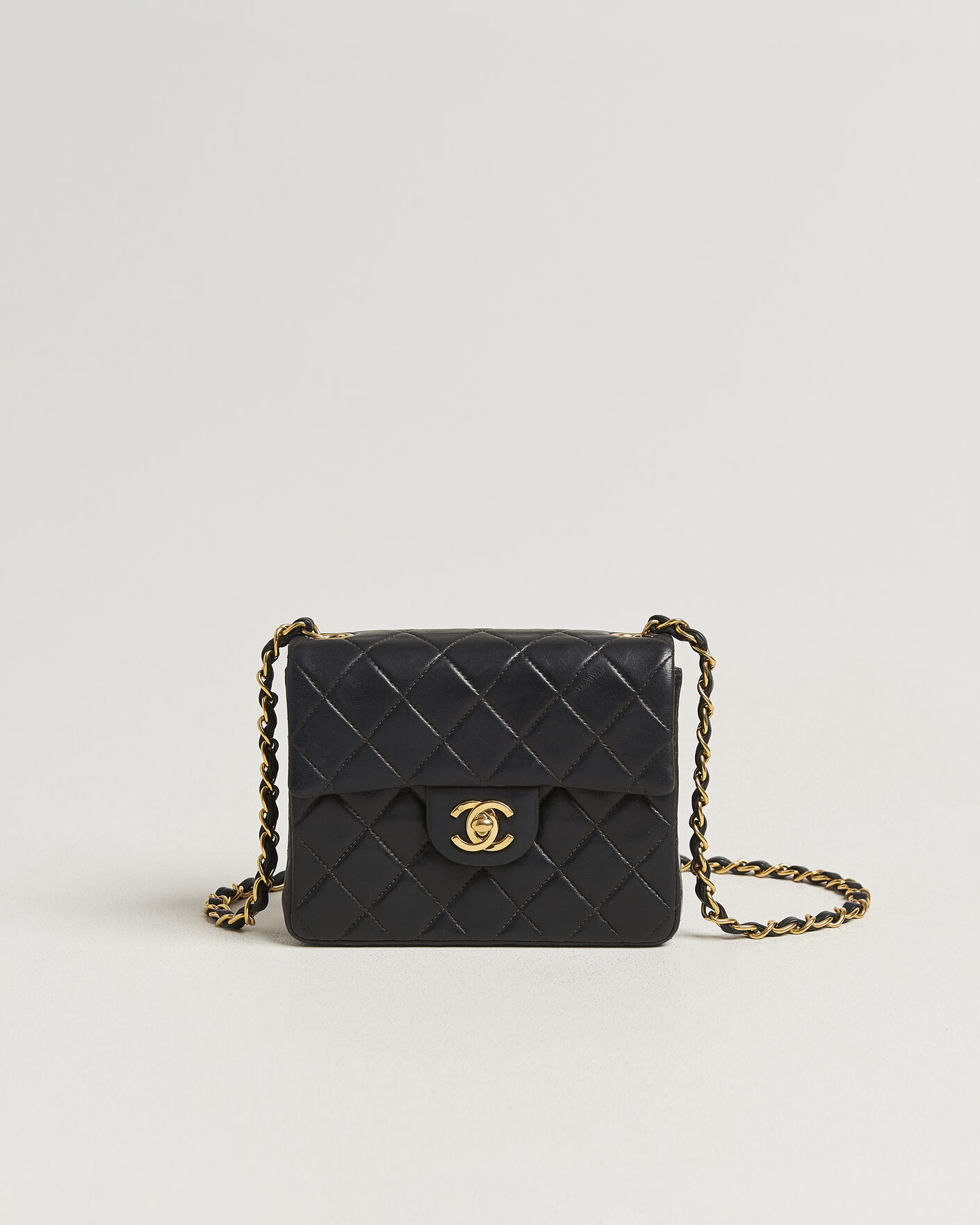 Mies | Pre-Owned & Vintage Bags | Chanel Pre-Owned | Classic Mini Single Flap Square Bag Black