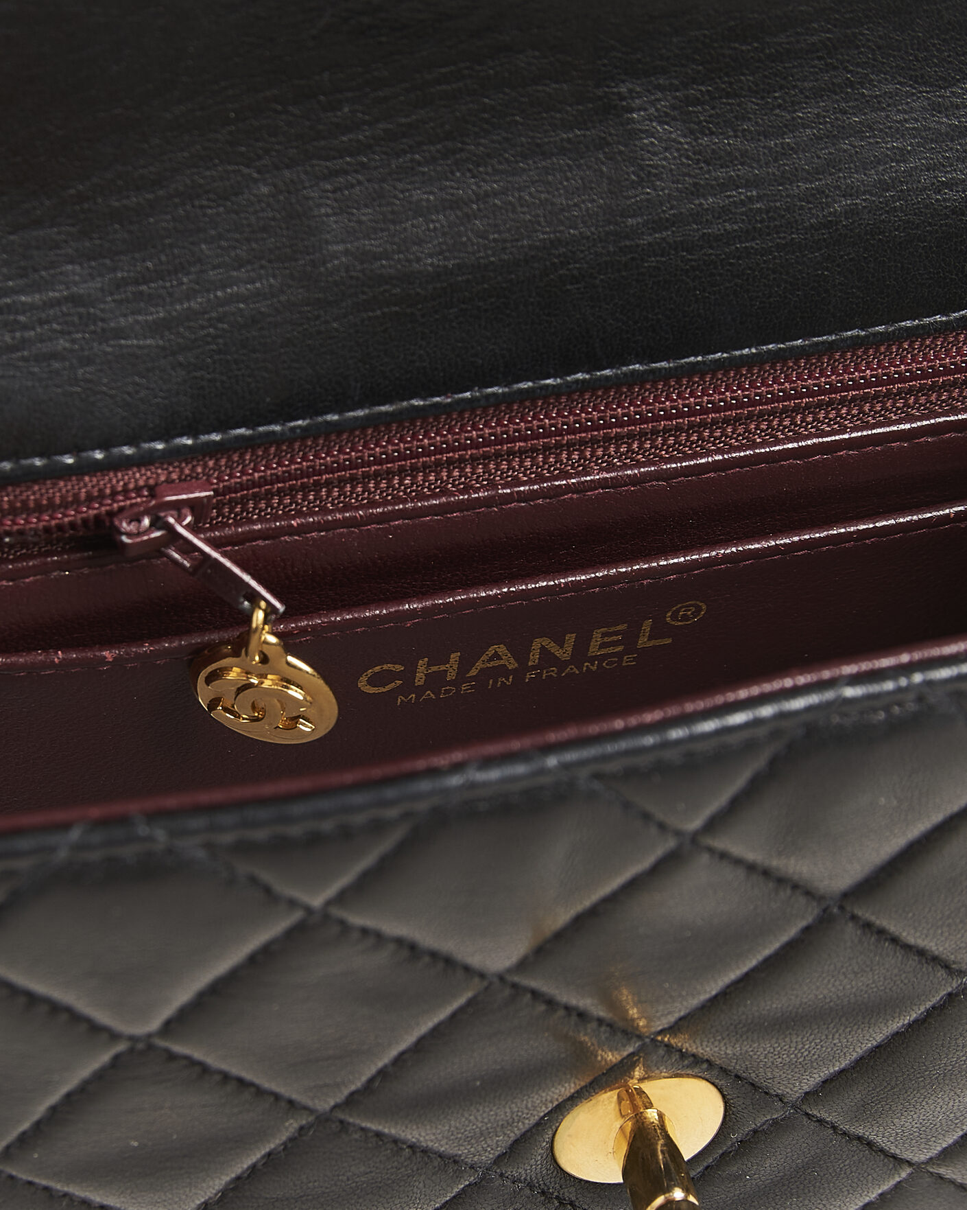 Mies | Pre-Owned & Vintage Bags | Chanel Pre-Owned | Classic Mini Single Flap Square Bag Black