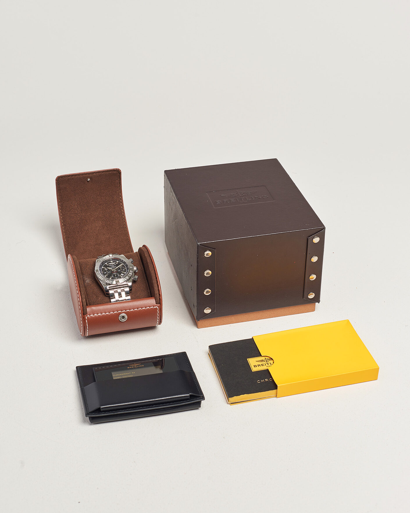 Mies | Pre-Owned & Vintage Watches | Breitling Pre-Owned | Chronomat 44 