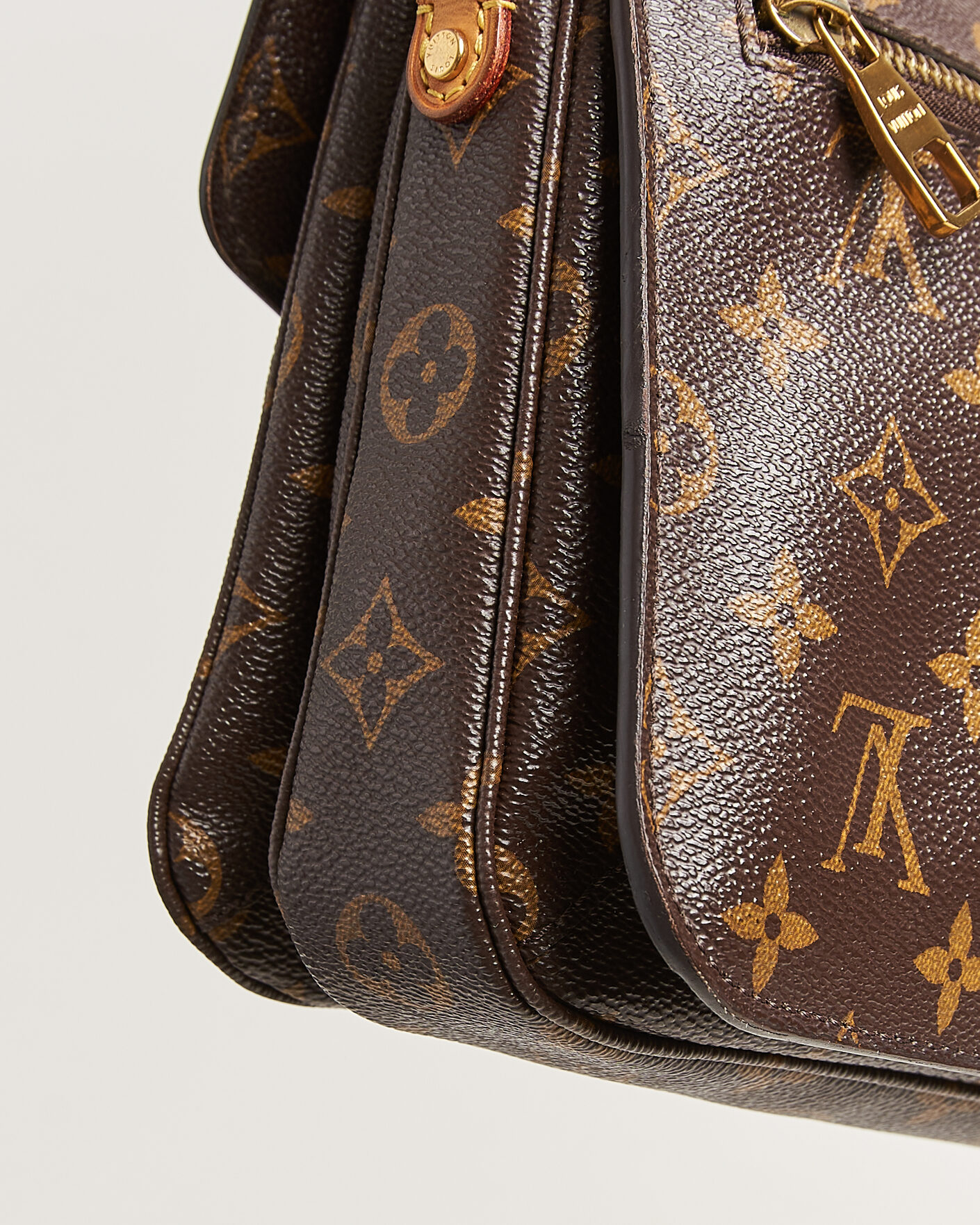 Mies | Pre-Owned & Vintage Bags | Louis Vuitton Pre-Owned | Pochette Métis Monogram