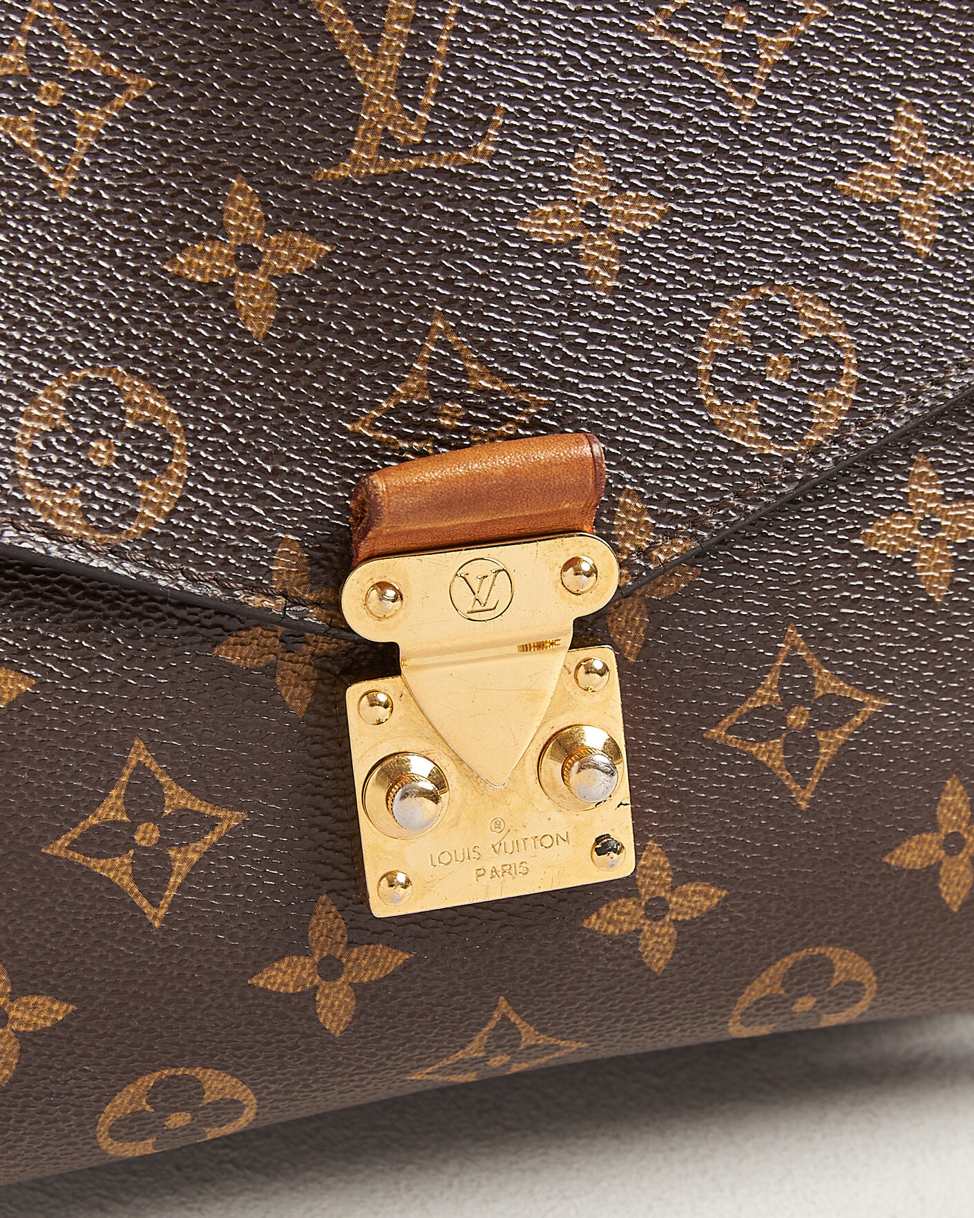 Mies | Pre-Owned & Vintage Bags | Louis Vuitton Pre-Owned | Pochette Métis Monogram