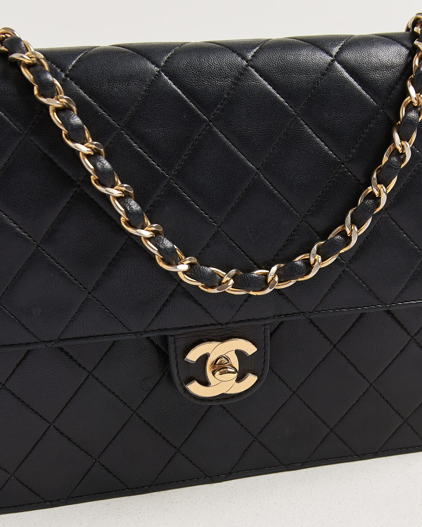 Mies | Pre-Owned & Vintage Bags | Chanel Pre-Owned | Single Flap Bag Black