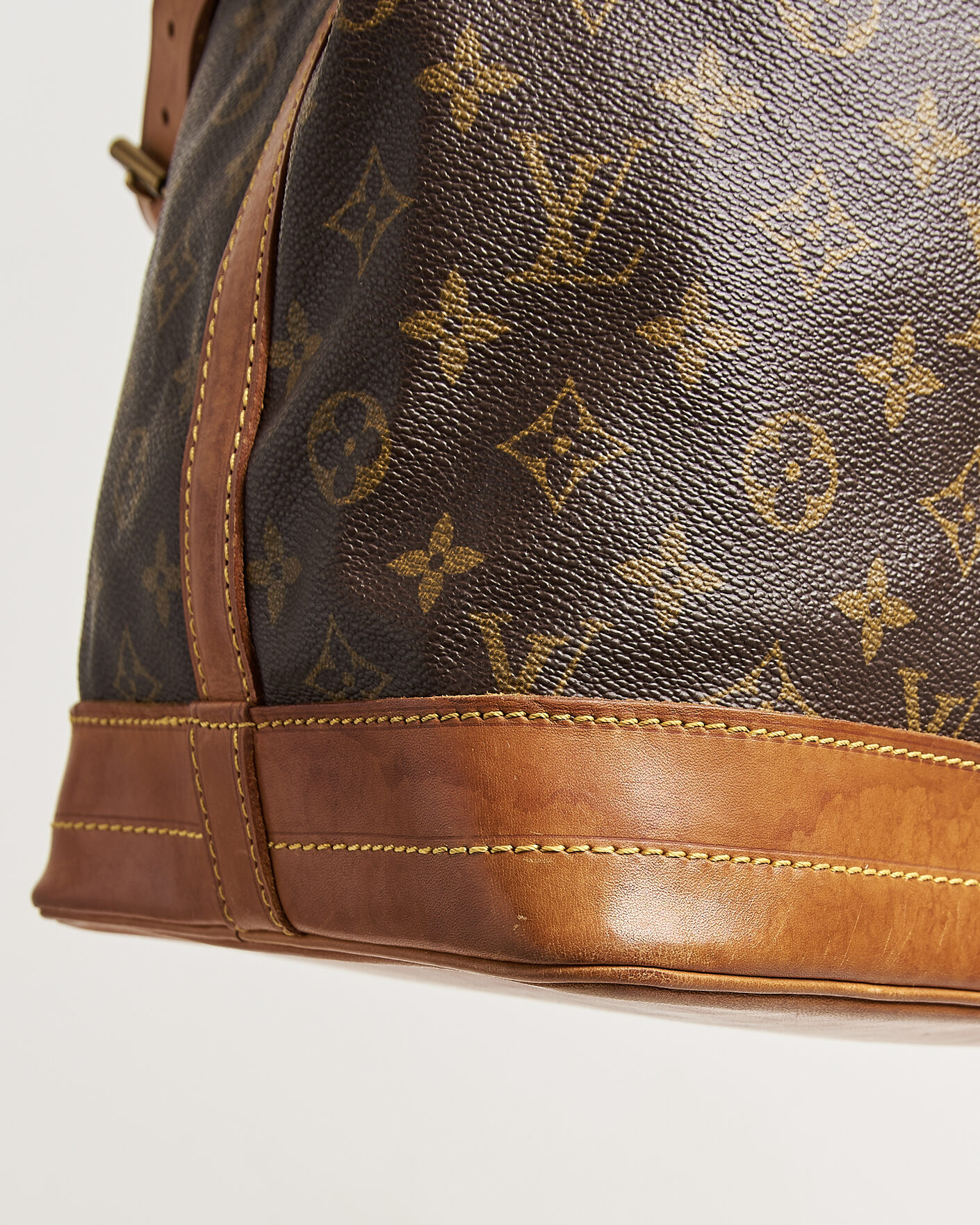 Mies | Pre-Owned & Vintage Bags | Louis Vuitton Pre-Owned | Noé Monogram