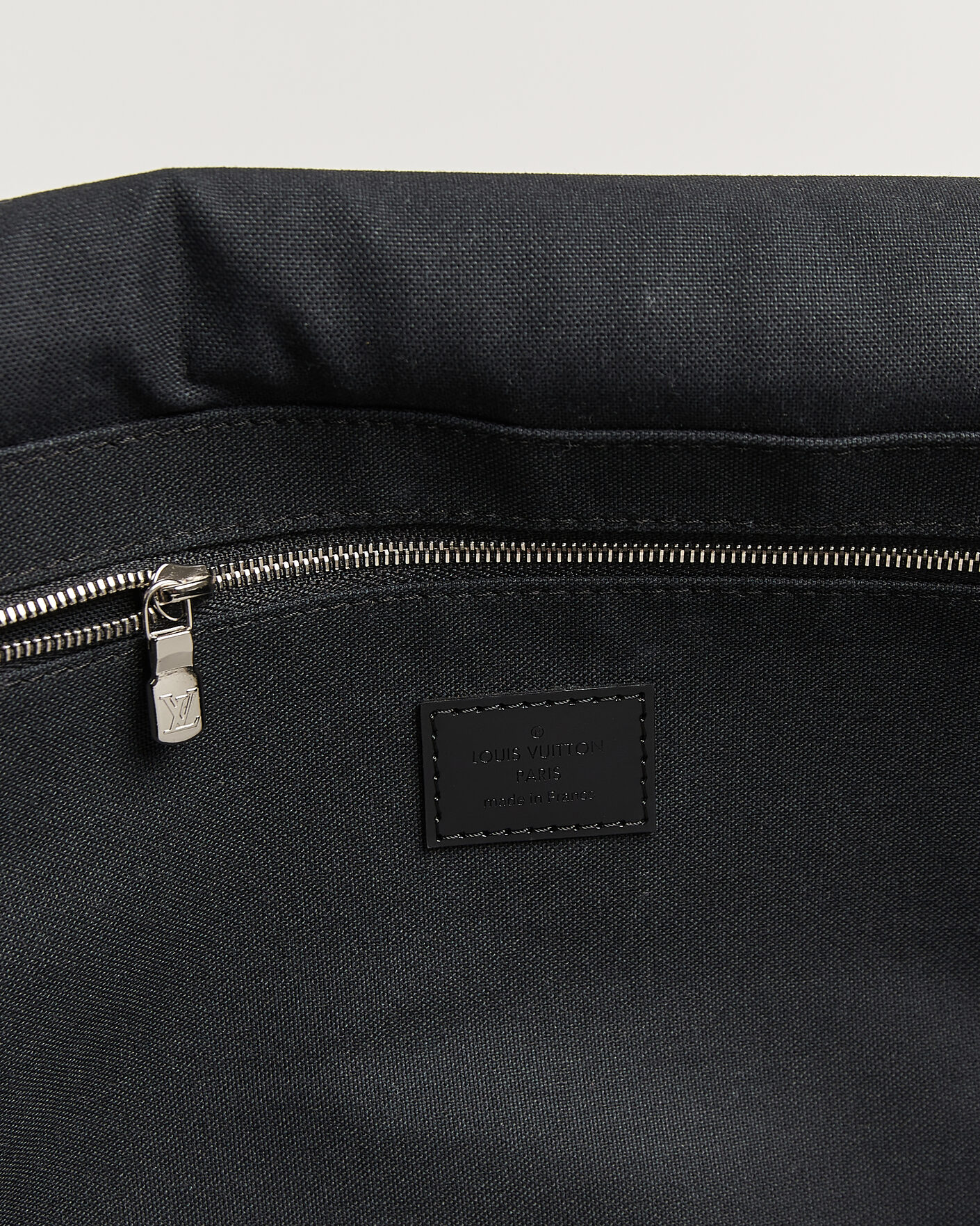 Mies | Pre-Owned & Vintage Bags | Louis Vuitton Pre-Owned | Roadster 50 Damier Graphite