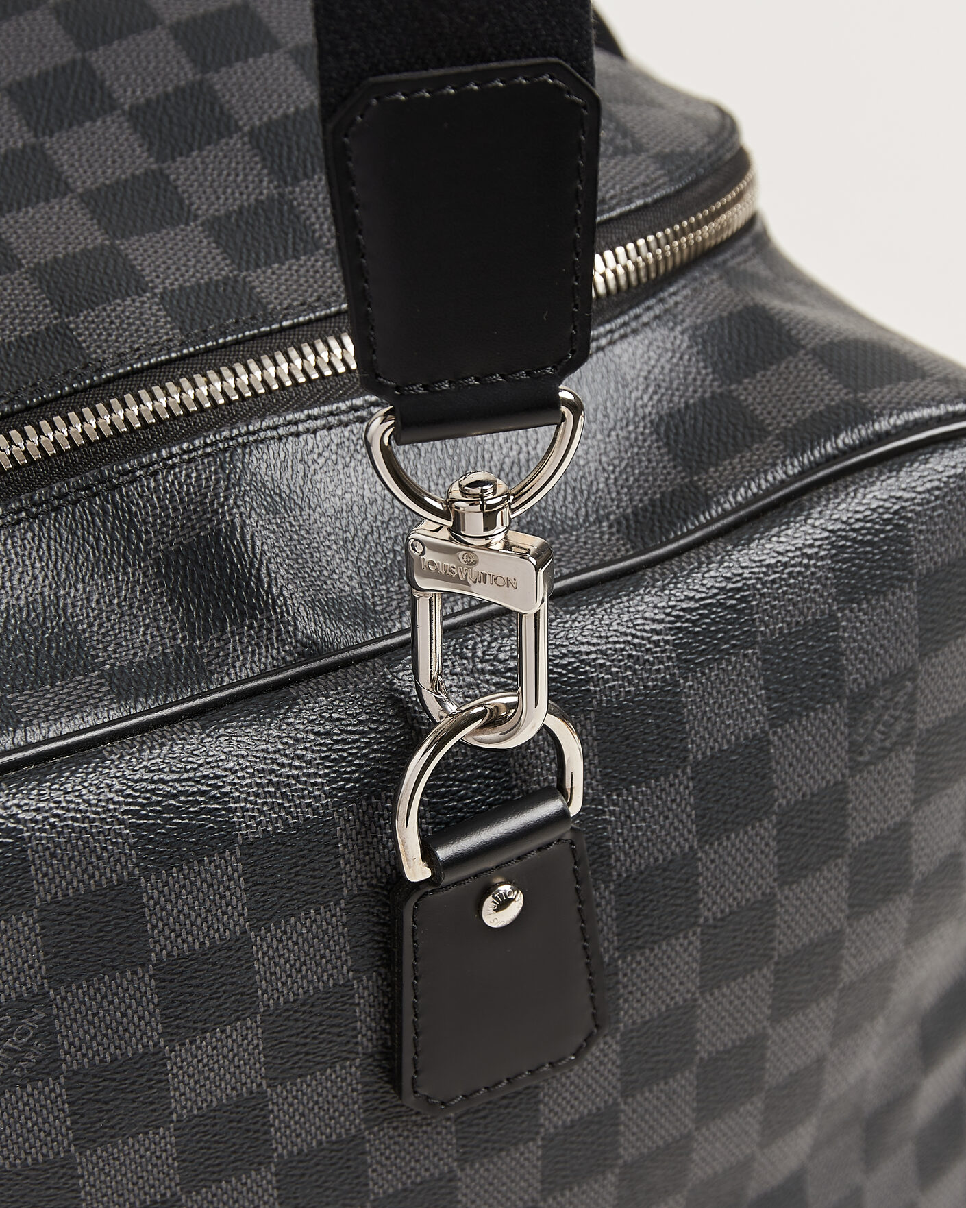 Mies | Pre-Owned & Vintage Bags | Louis Vuitton Pre-Owned | Roadster 50 Damier Graphite