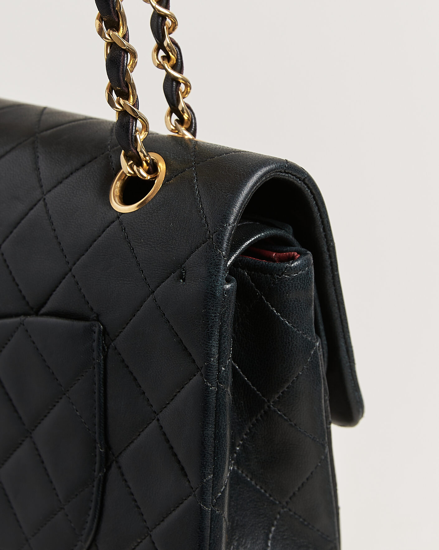 Mies | Pre-Owned & Vintage Bags | Chanel Pre-Owned | Classic Medium Double Flap Bag Lambskin Black