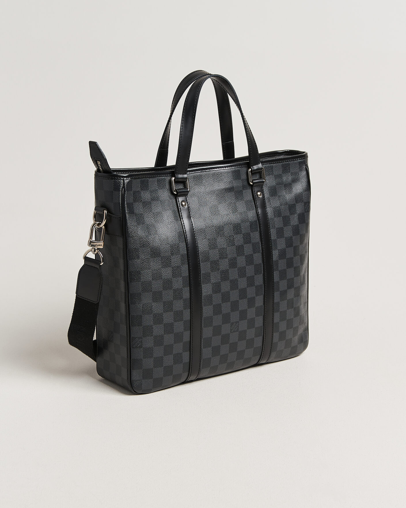 Mies | Pre-Owned & Vintage Bags | Louis Vuitton Pre-Owned | Tadao Tote bag PM Damier Graphite