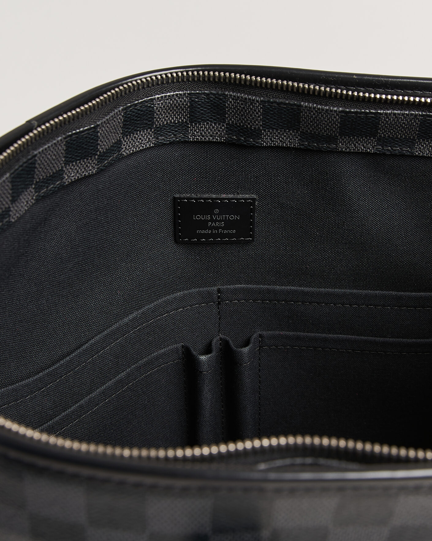 Mies | Pre-Owned & Vintage Bags | Louis Vuitton Pre-Owned | Tadao Tote bag PM Damier Graphite