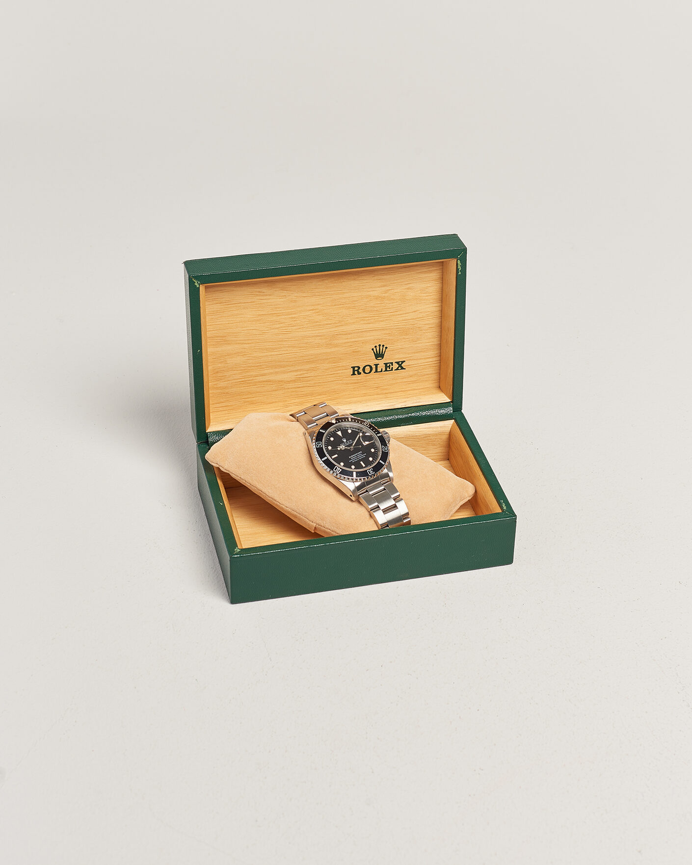 Mies | Pre-Owned & Vintage Watches | Rolex Pre-Owned | Submariner Date 