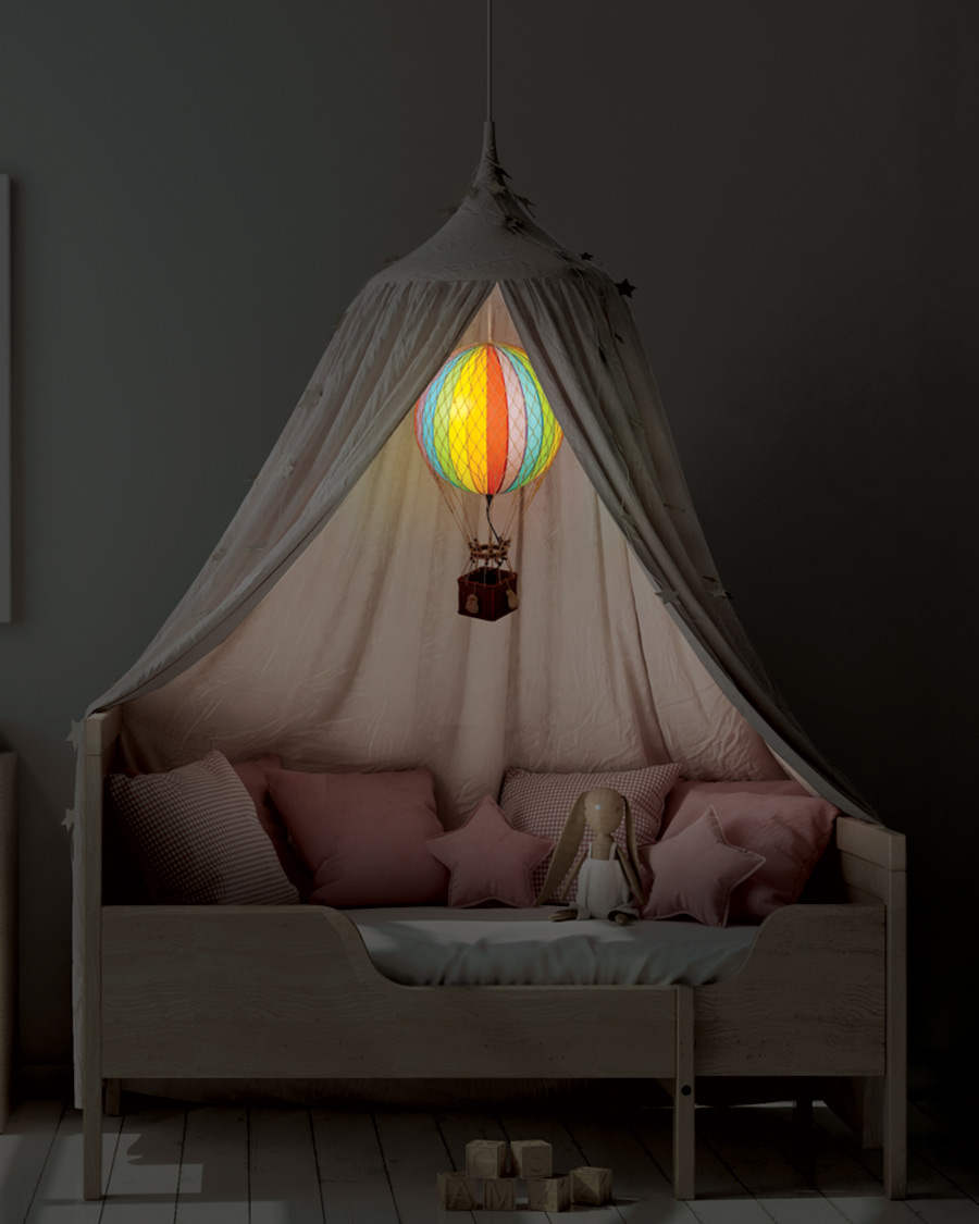 Mies | Kotiin | Authentic Models | Royal Aero Led Ballon