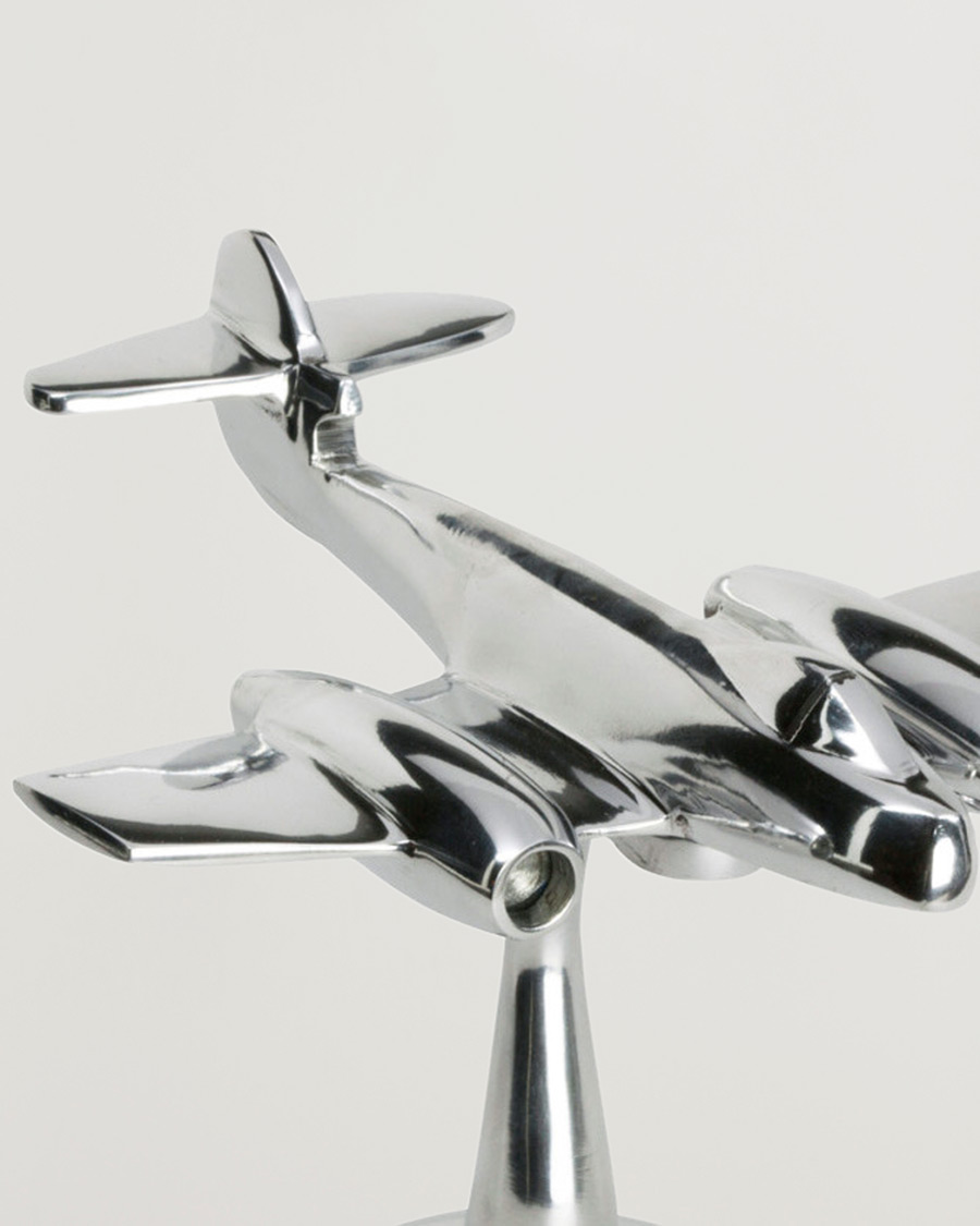 Mies | Kotiin | Authentic Models | Gloster Meteor Plane 