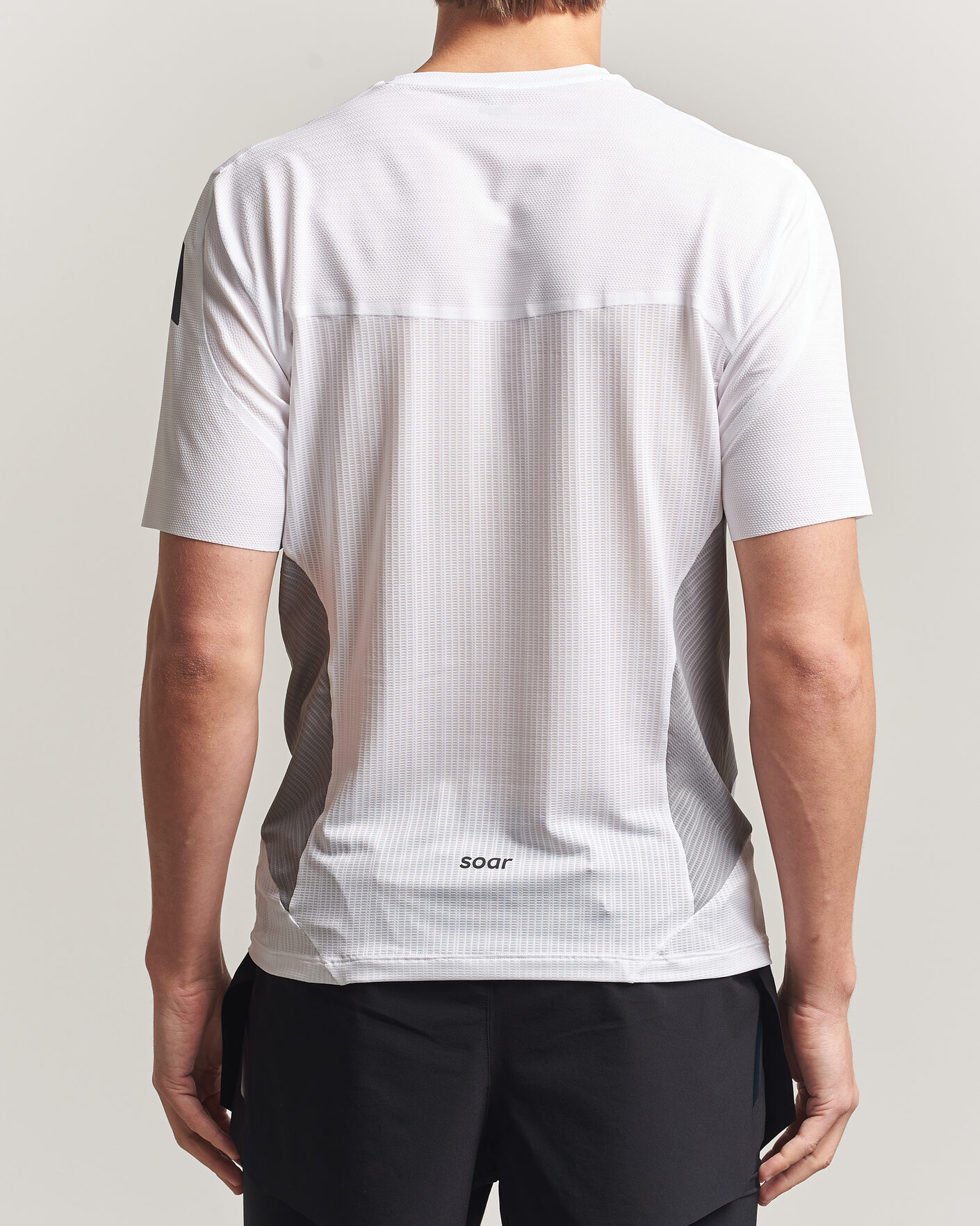 Mies | T-paidat | SOAR Running | Hot Weather Tee White/Silver
