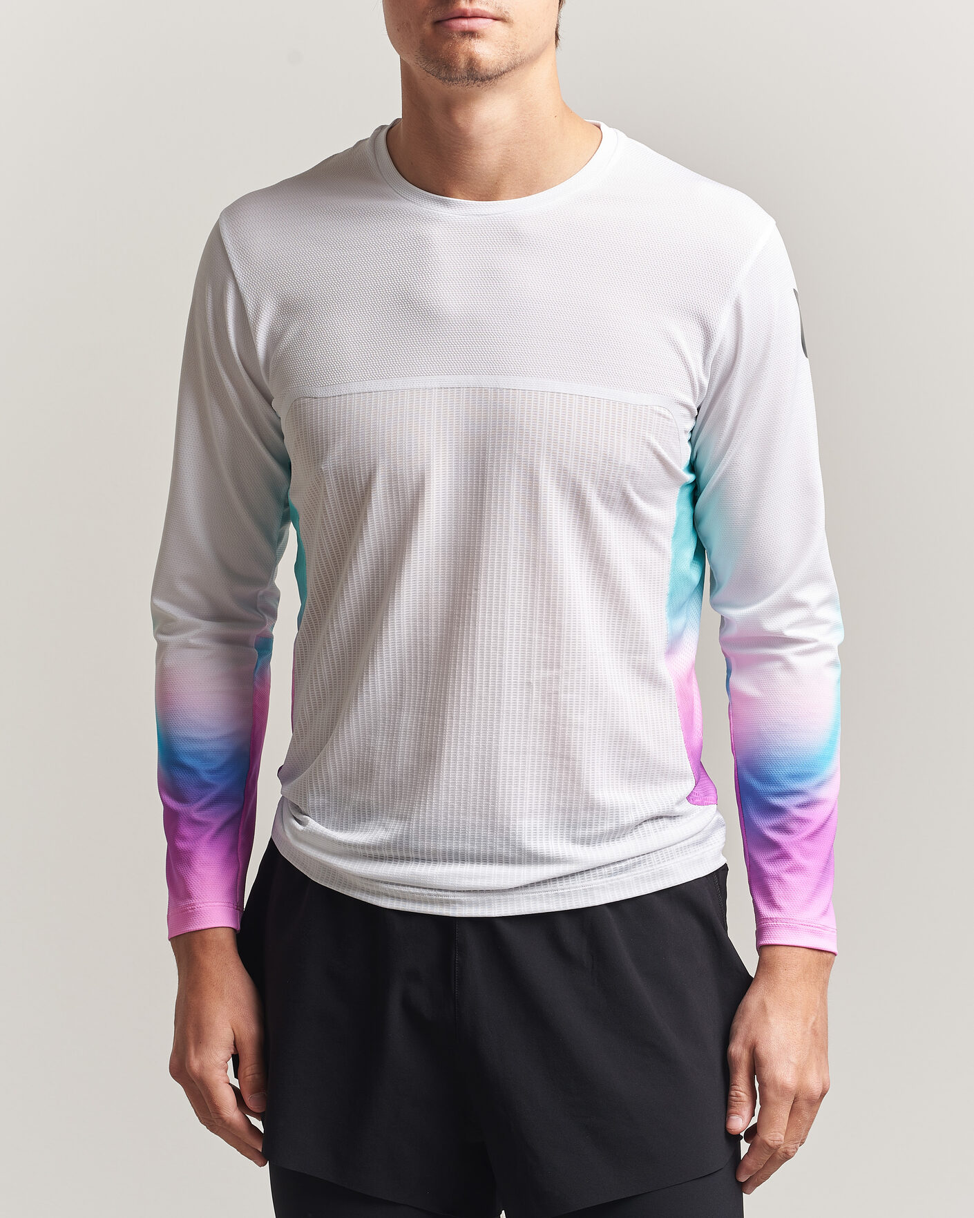 Mies | T-paidat | SOAR Running | Hot Weather Long Sleeve Tee White/Blue