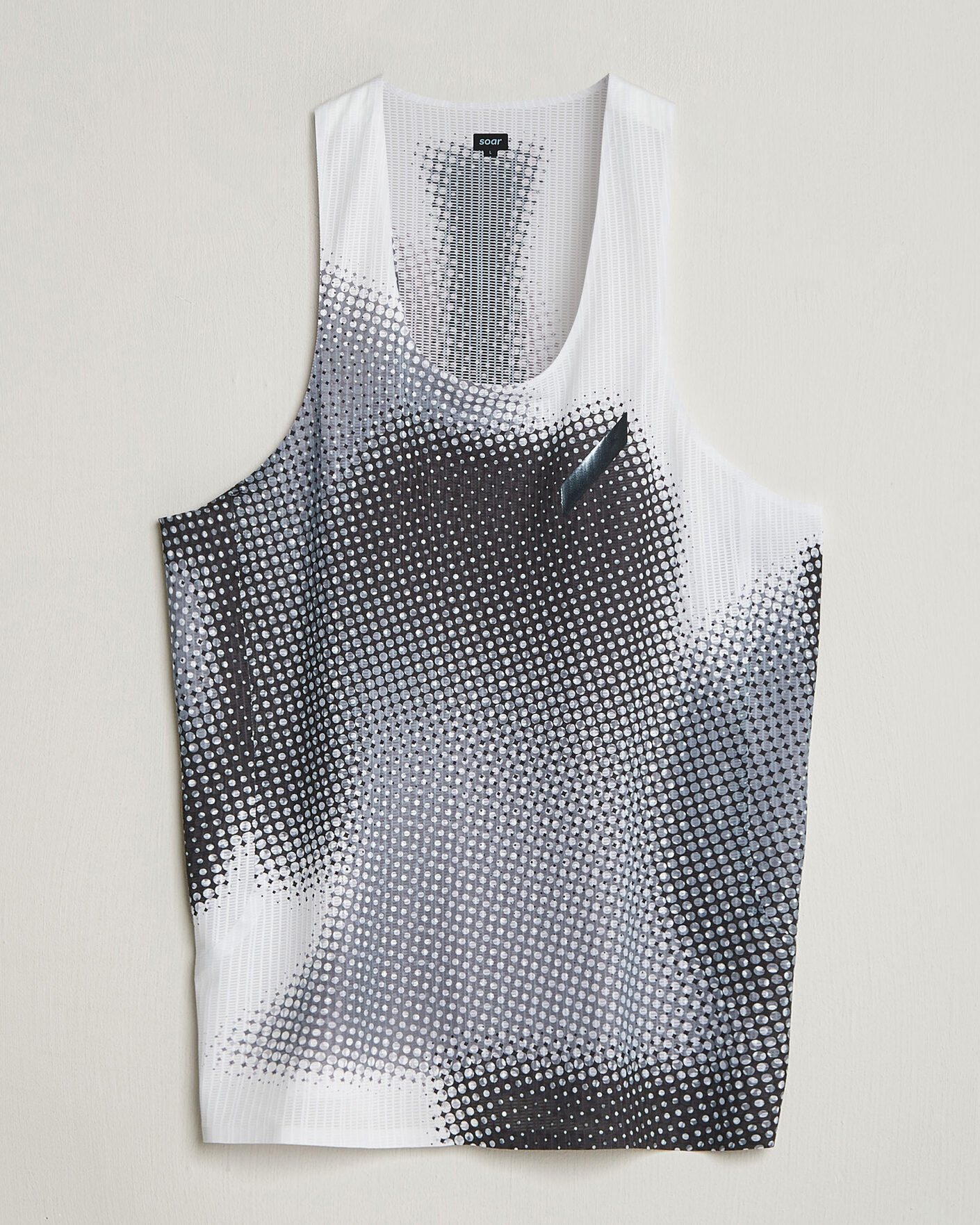 Mies | T-paidat | SOAR Running | Race Vest Black/White