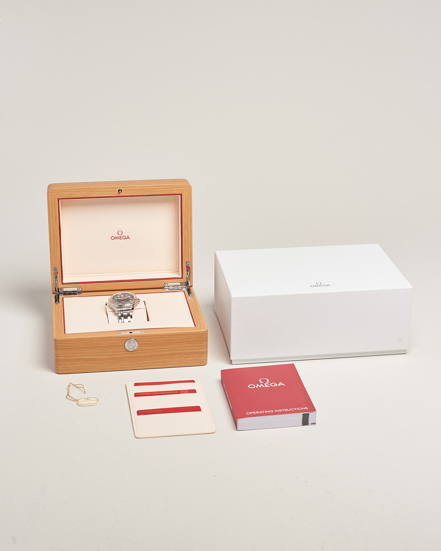 Mies | Pre-Owned & Vintage Watches | Omega Pre-Owned | Seamaster Diver 300 M Nekton Edition 