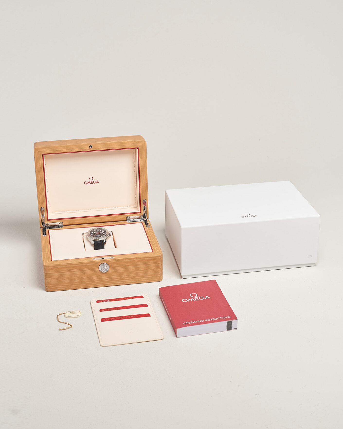 Mies | Pre-Owned & Vintage Watches | Omega Pre-Owned | Seamaster Diver 300 M Nekton Edition 