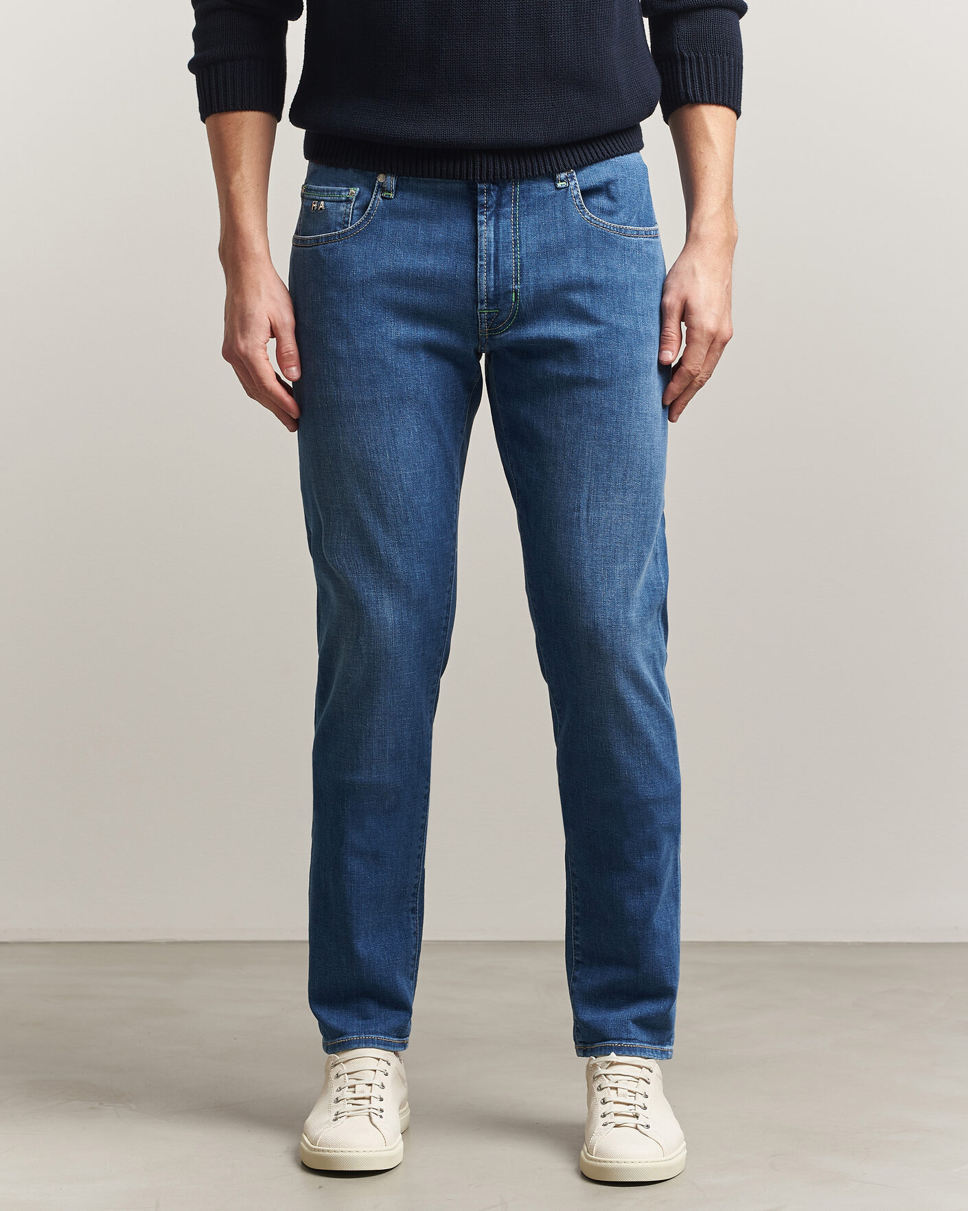 Mies | Farkut | Tramarossa | Michelangelo Contrast Seam Stretch Jeans Mid Blue
