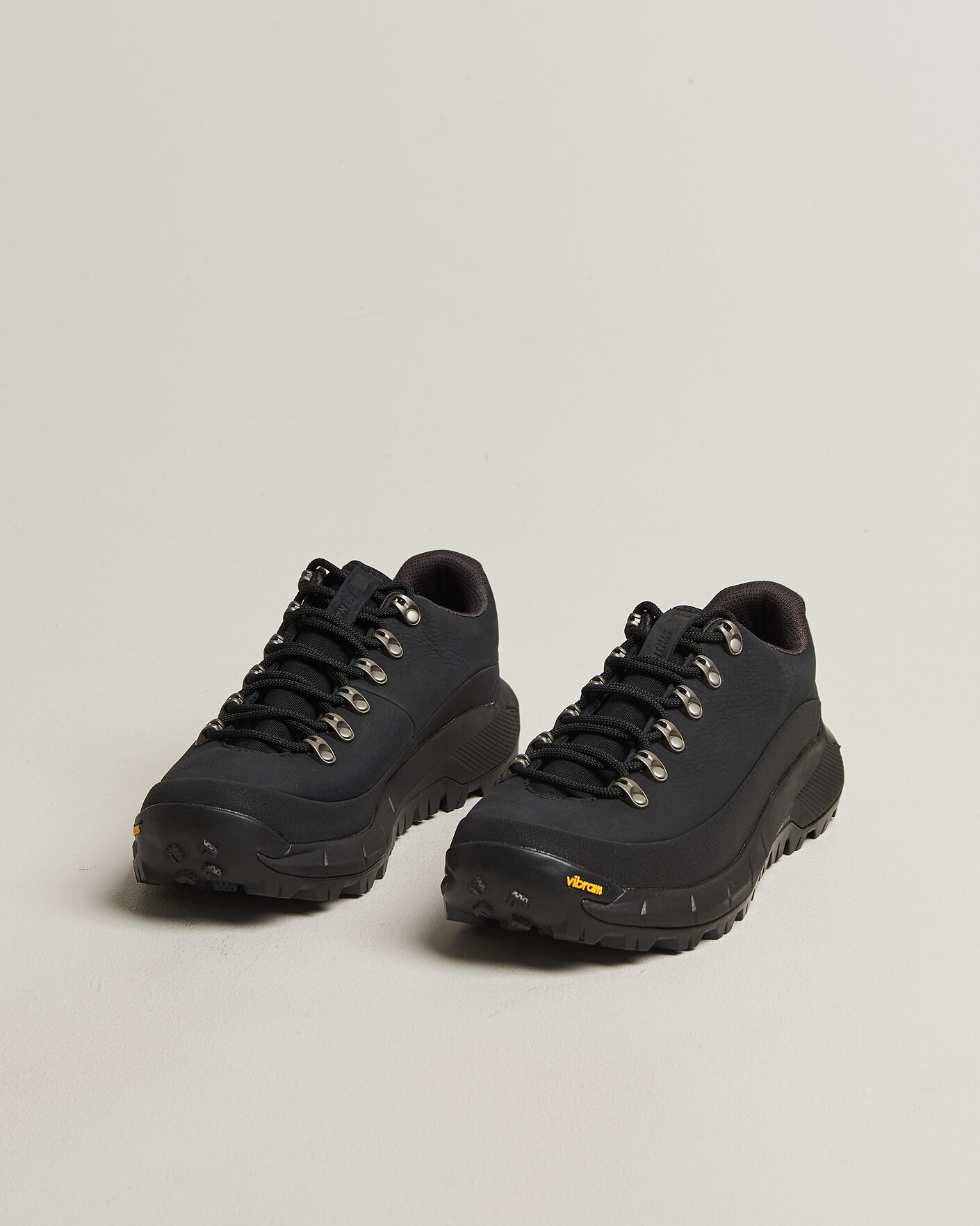 Mies | Vaelluskengät | Danner | MTN45 Nubuck Trail Shoe Black