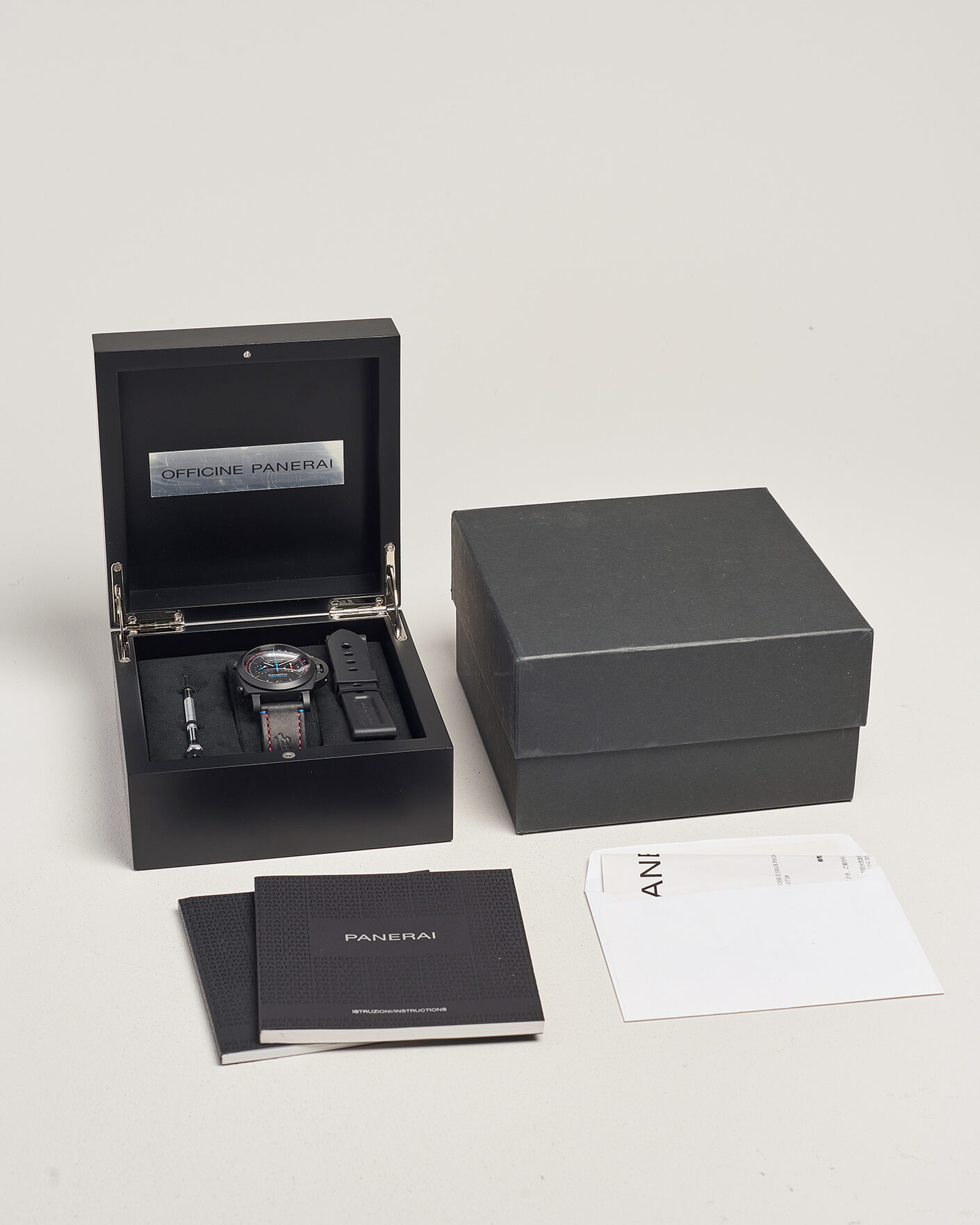 Mies | Pre-Owned & Vintage Watches | Panerai Pre-Owned | Oracle Team Usa Luminor 1950 Flyback 