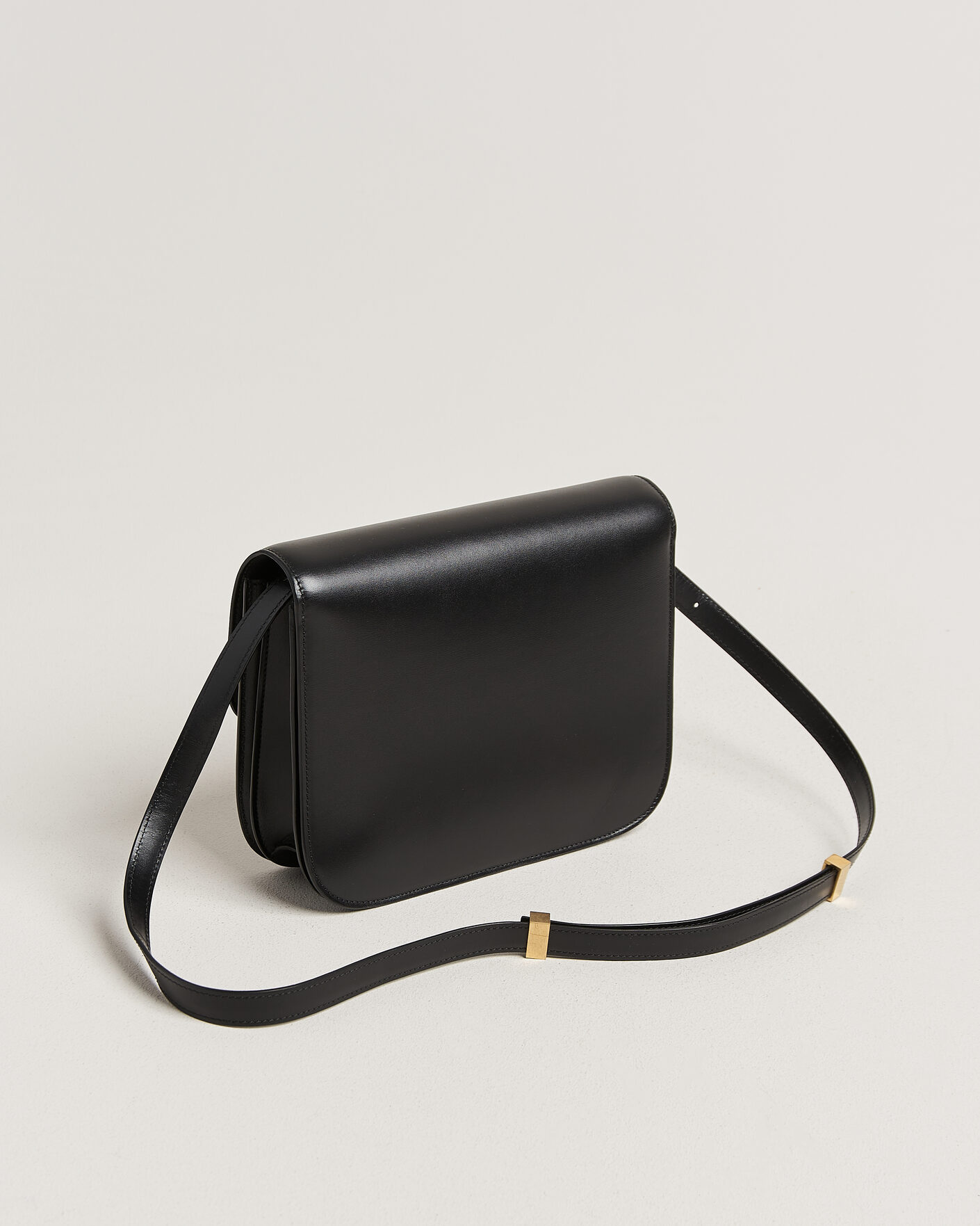 Mies | Pre-Owned & Vintage Bags | Celine Pre-Owned | Box Bag Medium Black