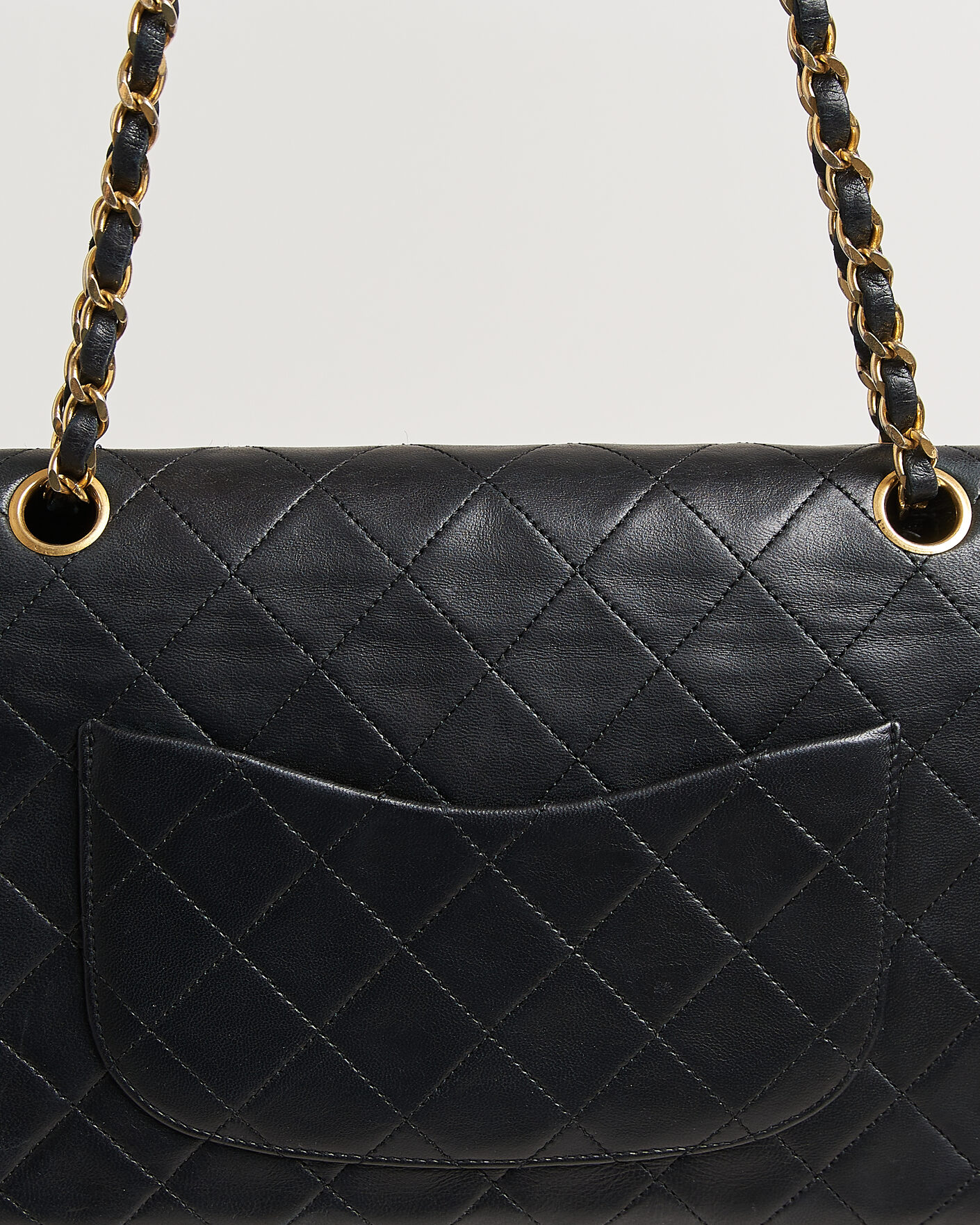 Mies | Pre-Owned & Vintage Bags | Chanel Pre-Owned | Classic Medium Double Flap Bag Lambskin Black