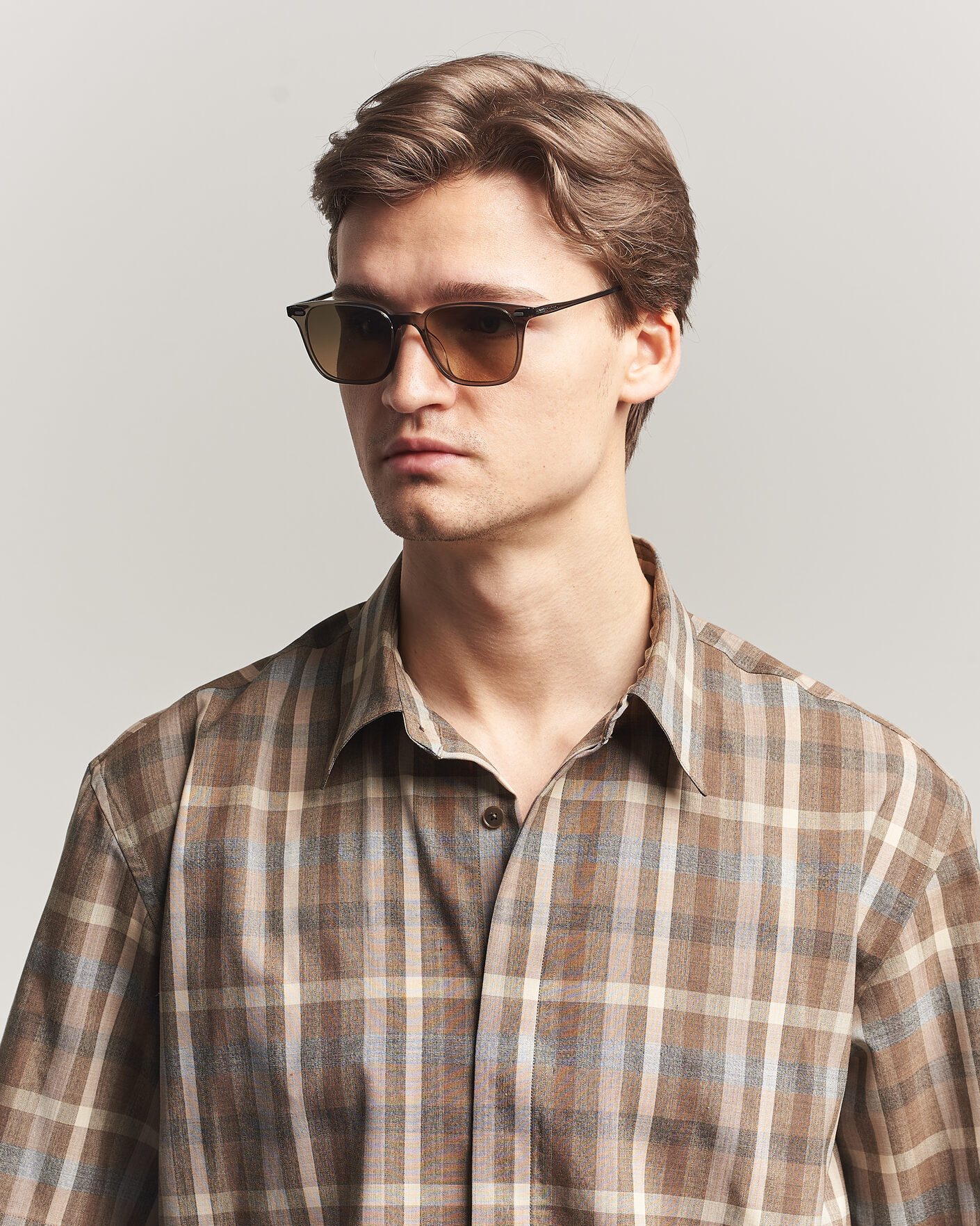 Mies | Aurinkolasit | Oliver Peoples | Laedin Sunglasses Inkwell