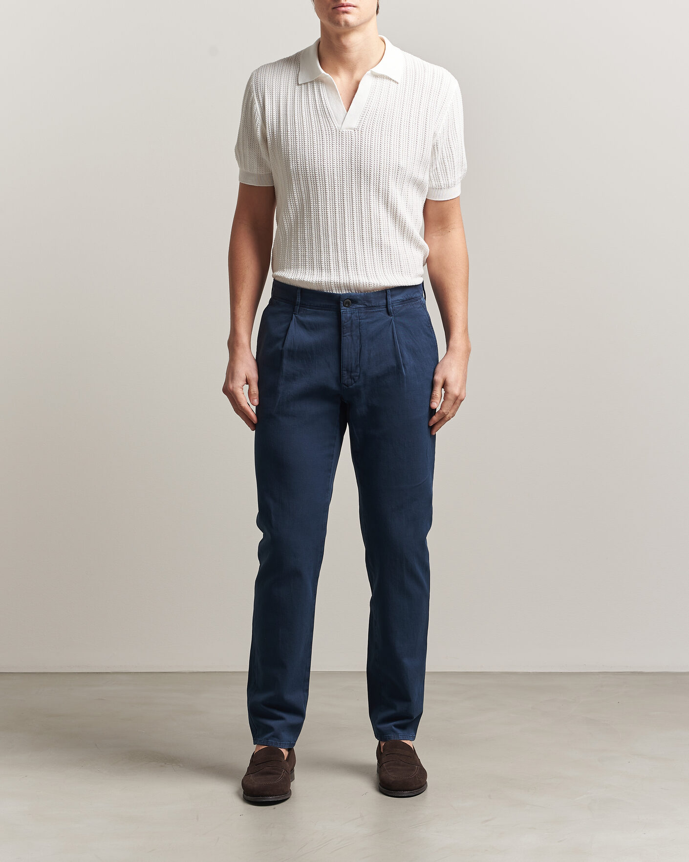 Mies | Housut | Incotex | Tapered Fit Pleated Linen Slacks Navy