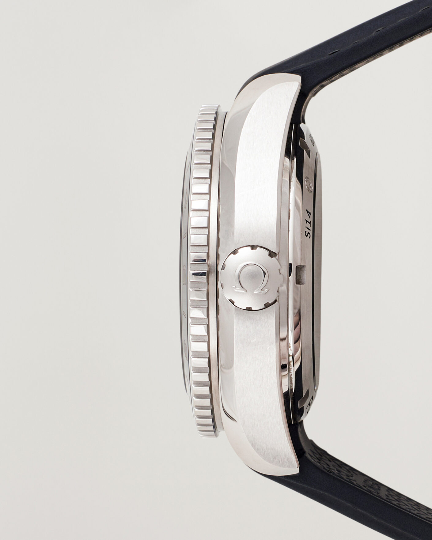 Mies | Pre-Owned & Vintage Watches | Omega Pre-Owned | Seamaster Planet Ocean 600M GMT 