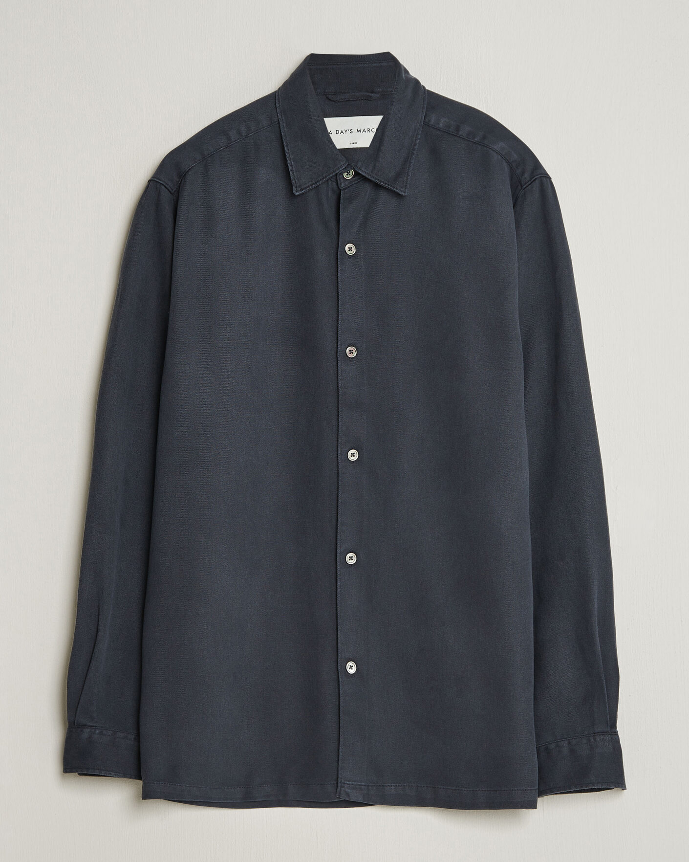 Mies | Kauluspaidat | A Day's March | Clean Cut Lyocell Shirt Navy