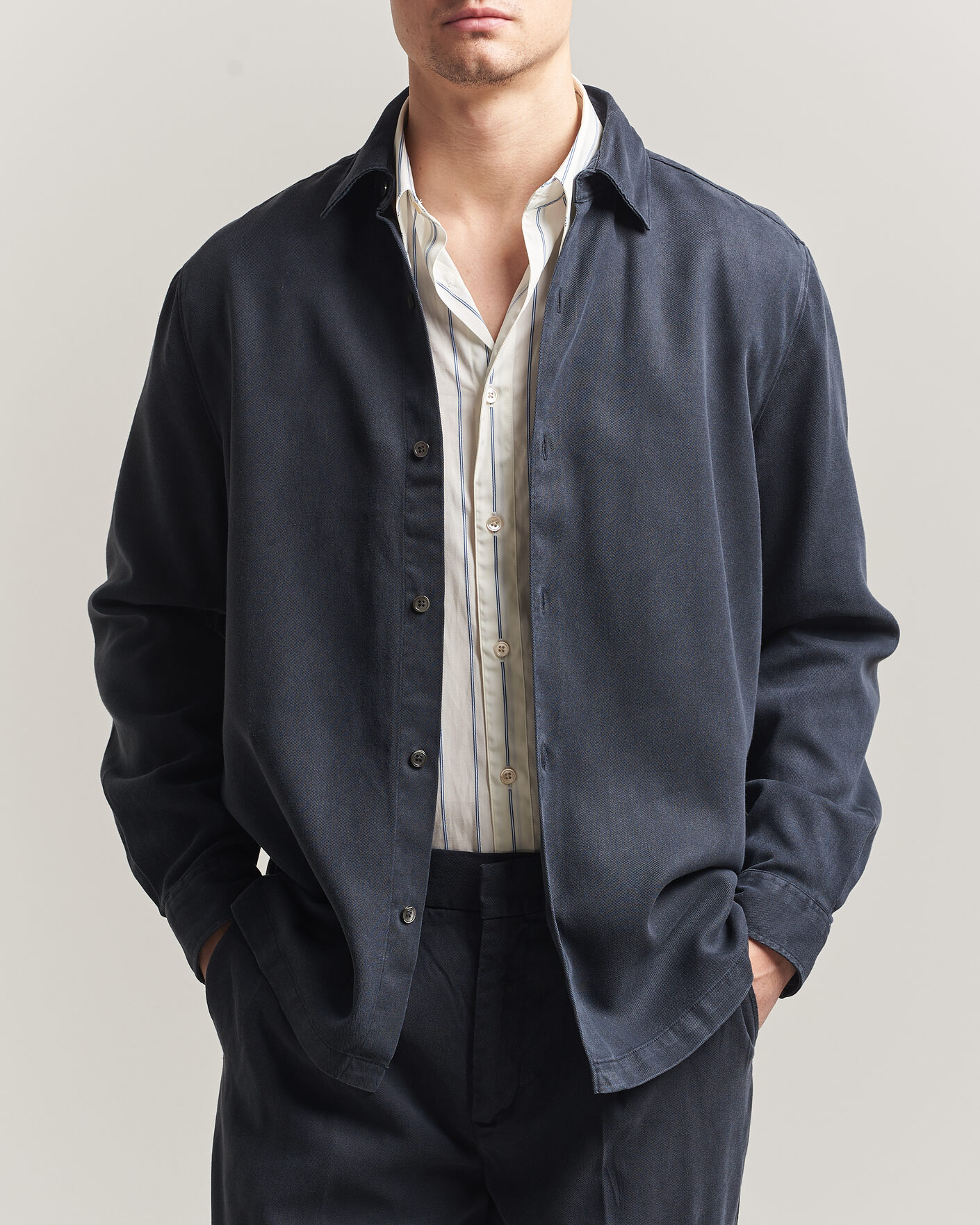 Mies | Kauluspaidat | A Day's March | Clean Cut Lyocell Shirt Navy
