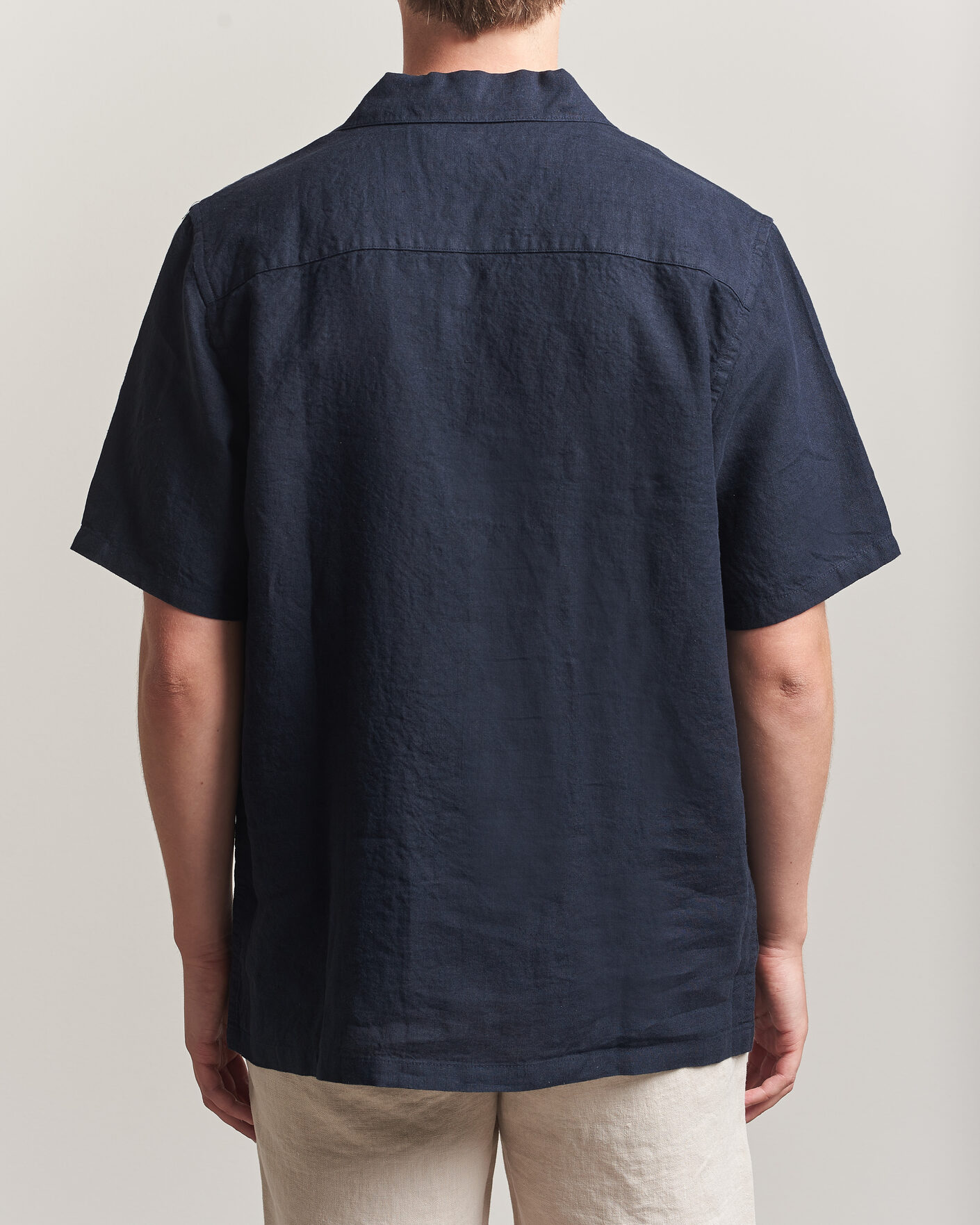 Mies | Kauluspaidat | A Day's March | Yamu Linen Short Sleeve Shirt Navy