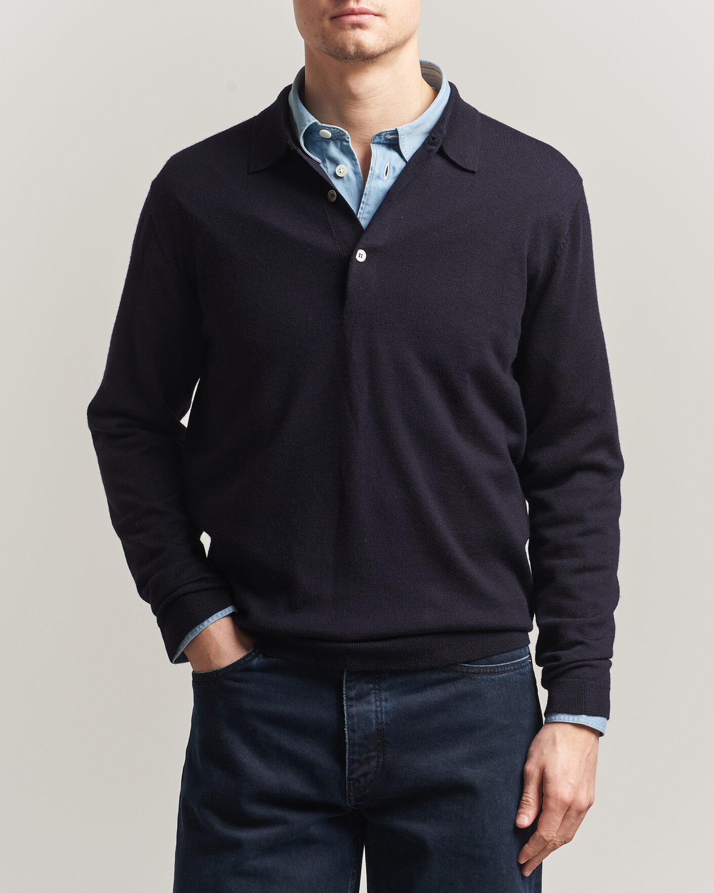 Mies | Puserot | A Day's March | Ambroz Merino Polo Navy