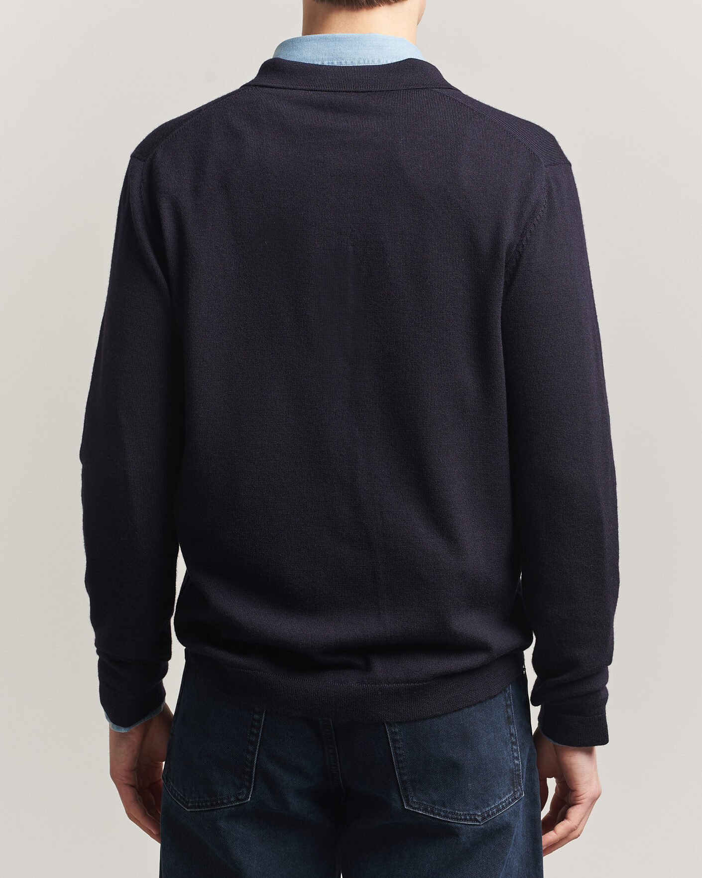 Mies | Puserot | A Day's March | Ambroz Merino Polo Navy