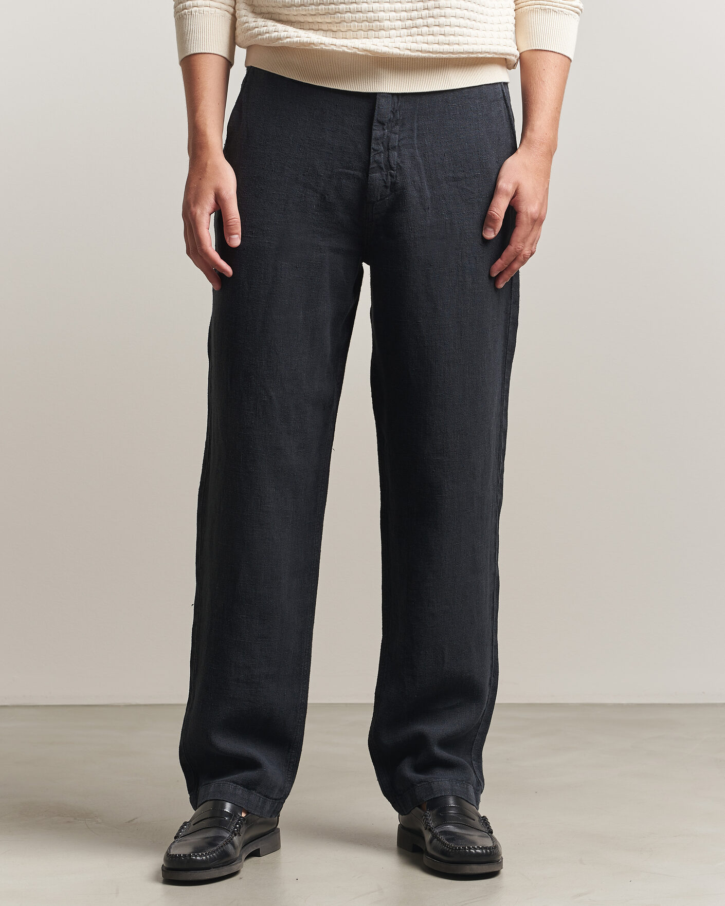 Mies | Housut | A Day's March | Redwood Linen Trousers Black