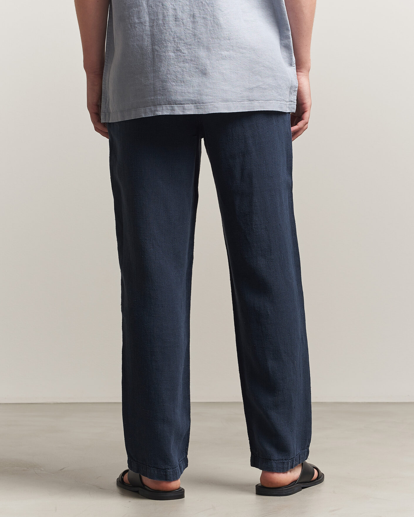 Mies | Housut | A Day's March | Redwood Linen Trousers Navy