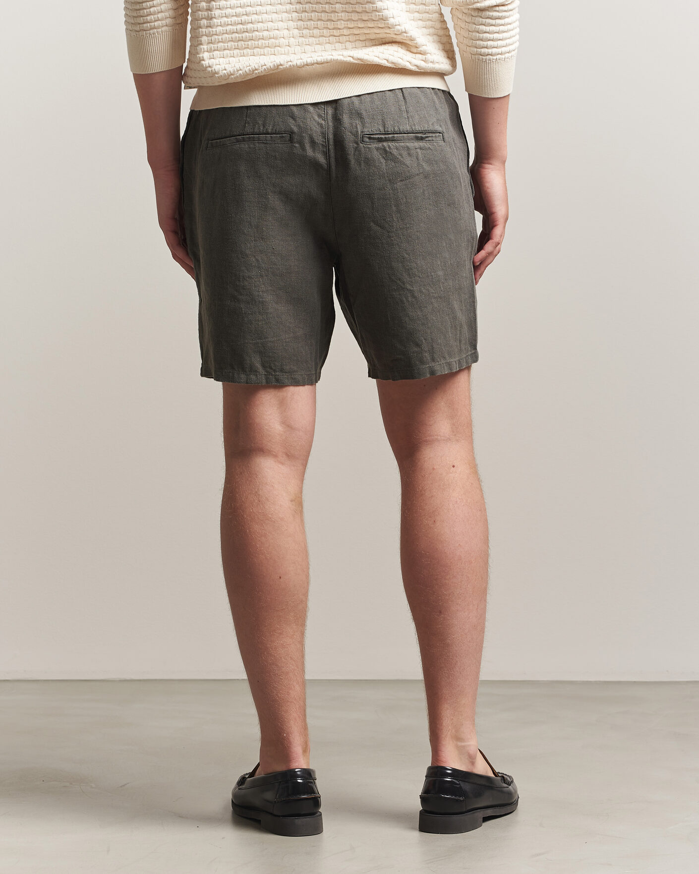 Mies | Shortsit | A Day's March | Ipu Linen Drawstring Shorts Olive
