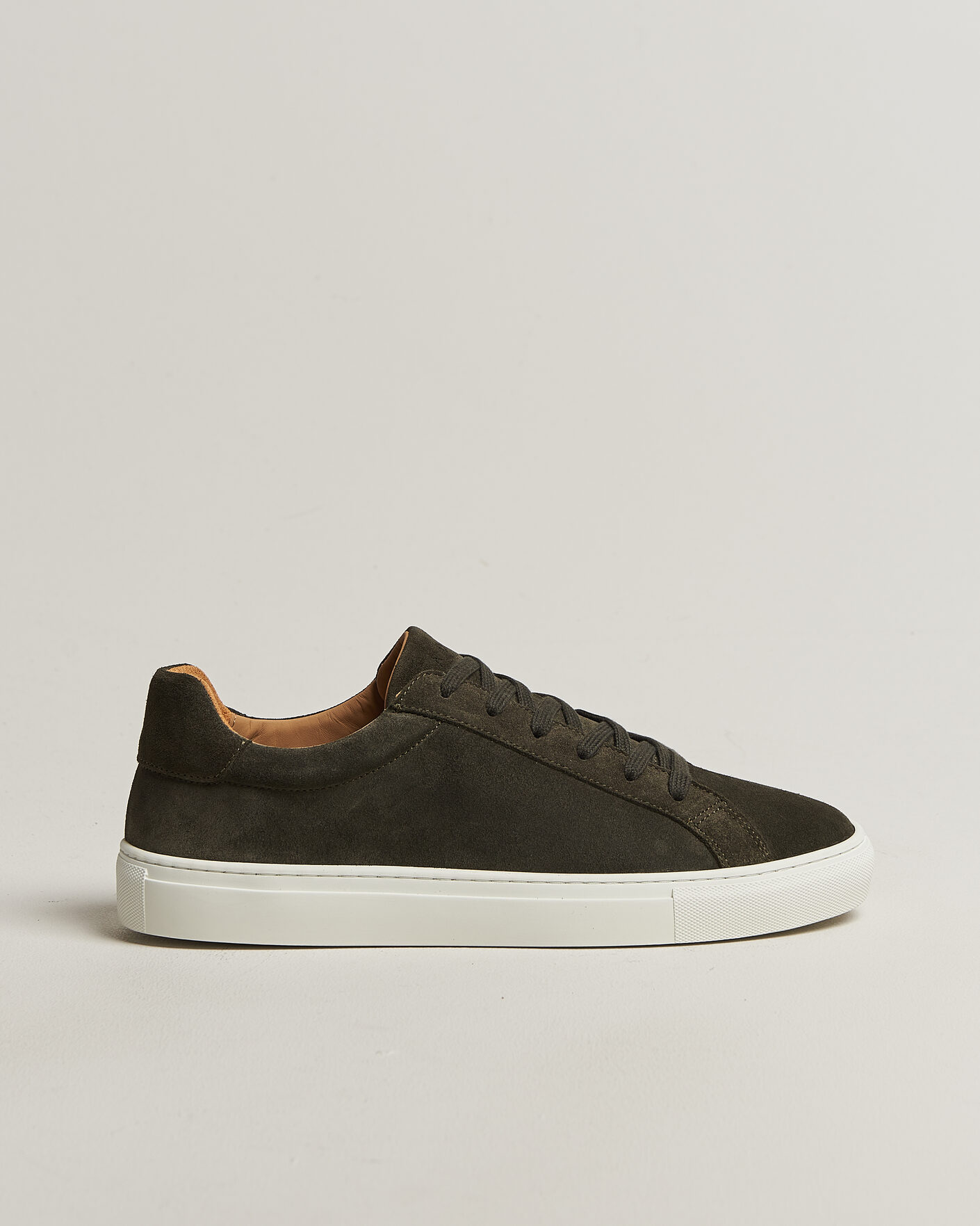 Mies | Tennarit | A Day's March | Marching Suede Sneaker Olive