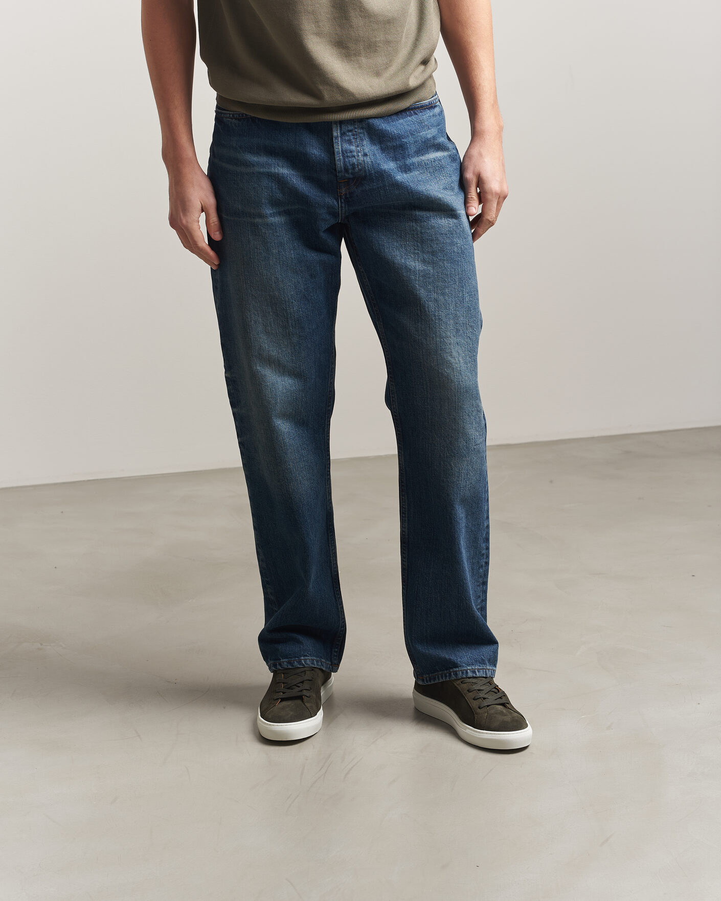 Mies | Tennarit | A Day's March | Marching Suede Sneaker Olive