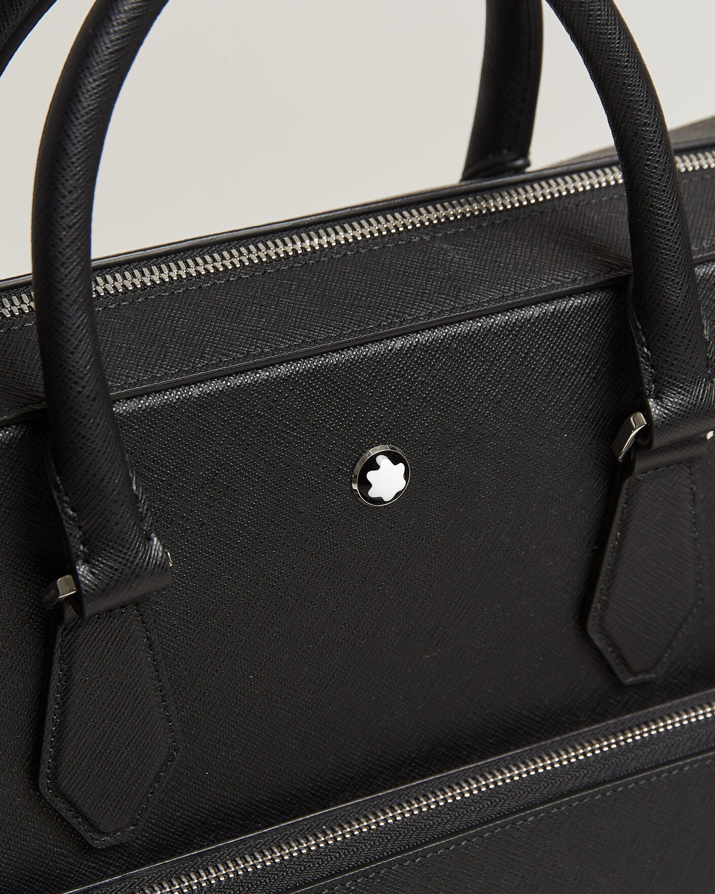 Mies | Laukut | Montblanc | Medium Sartorial Leather Briefcase with Pocket Black